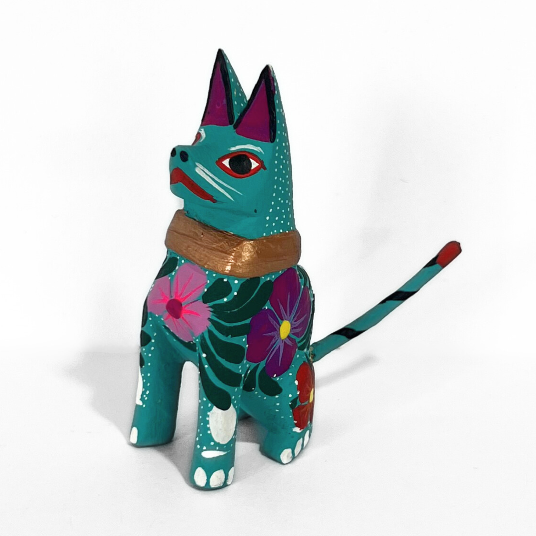 ALEBRIJE DE MADERA GATO VERDE FLORES