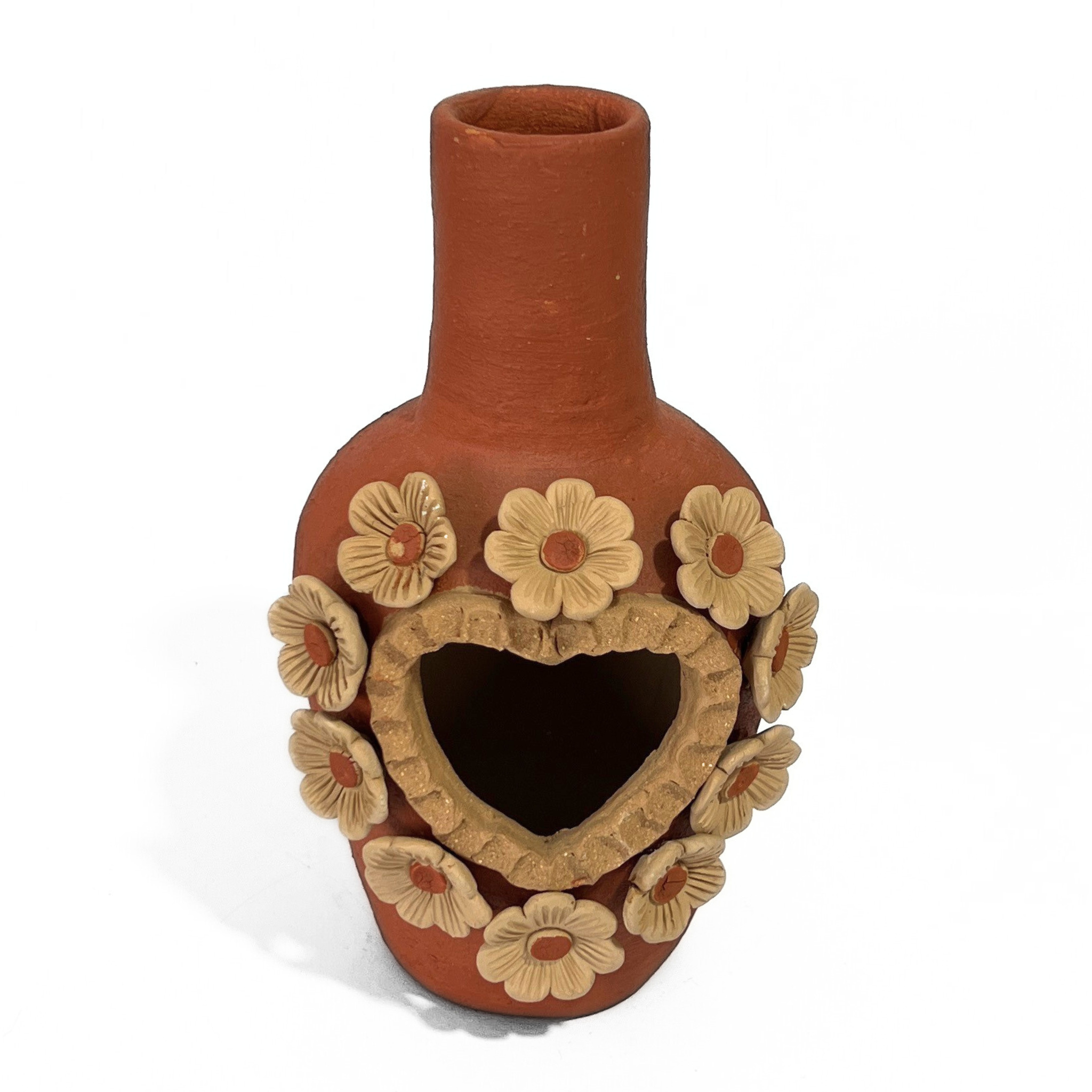 CHIMENEA BARRO BORDADO ROJO Y BLANCO FLORES