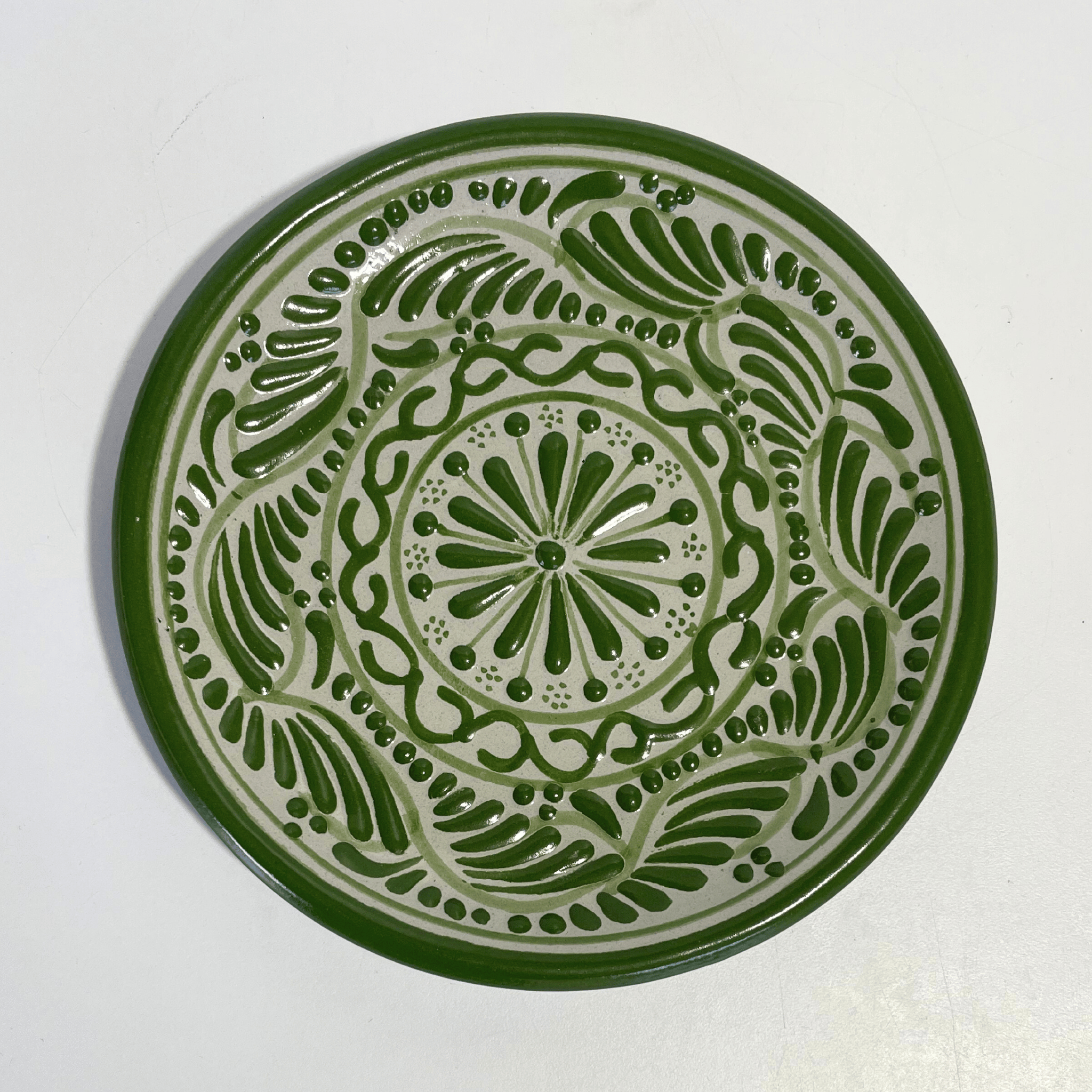 PLATO PLANO FONDO TRADICIONAL CENEFA VERDE BANDERA