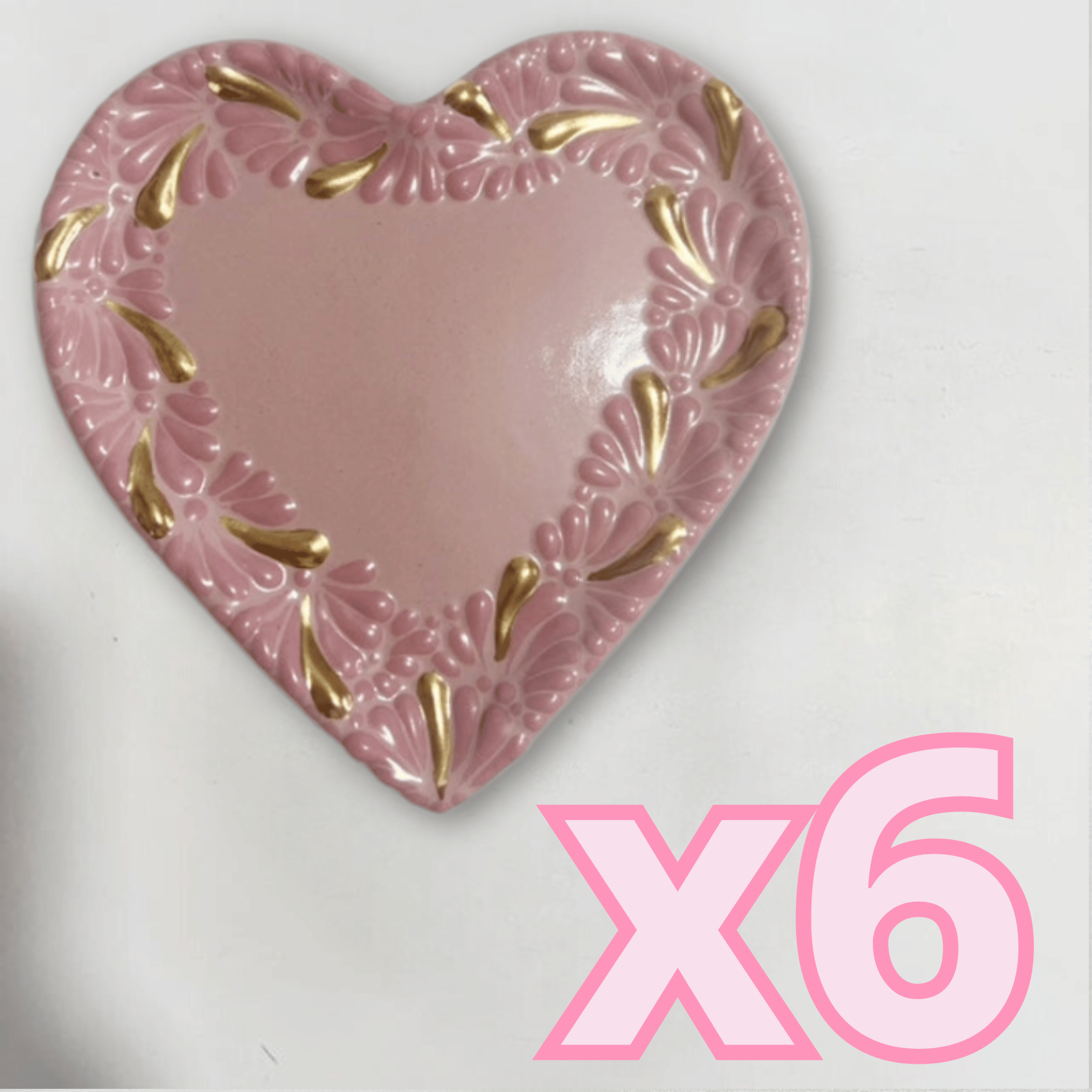 PLATO DE CORAZON 16 CM FONDO ROSA MIK CENEFA ROSA DESTELLOS DE ORO