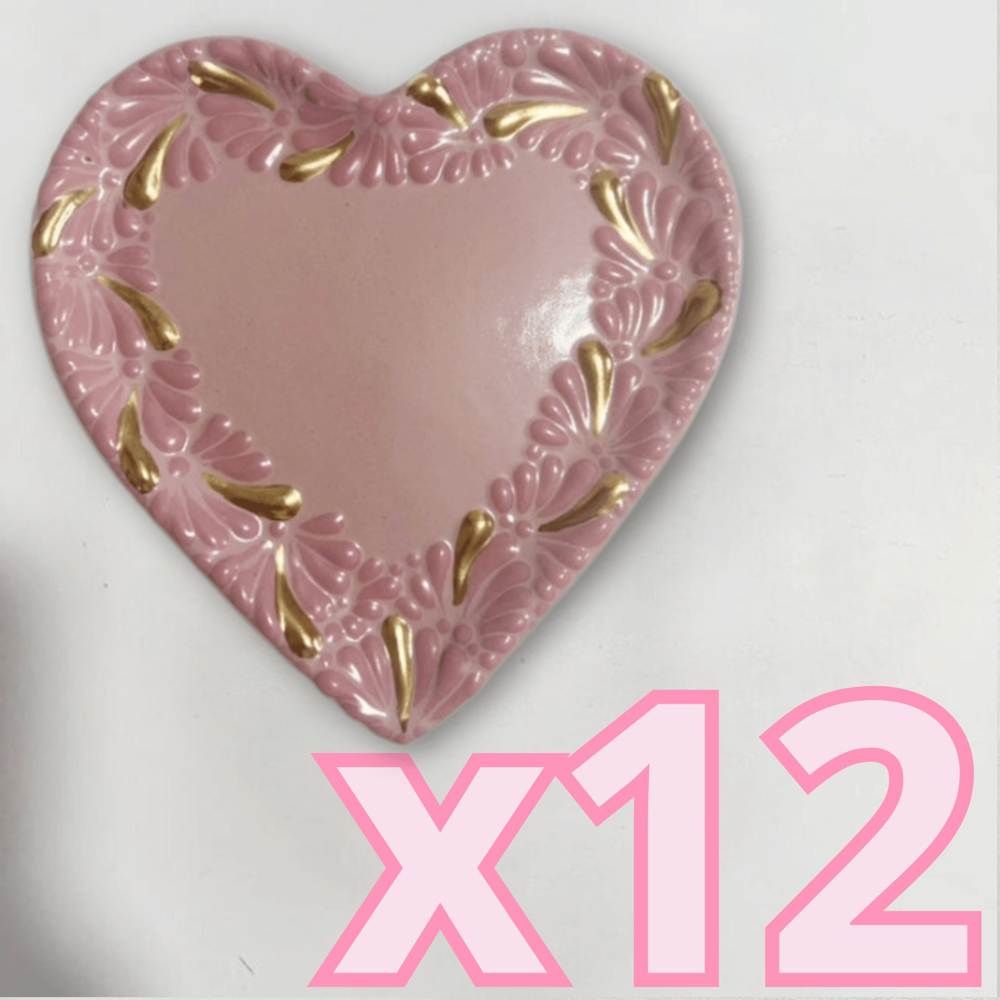 PLATO DE CORAZON 16 CM FONDO ROSA MIK CENEFA ROSA DESTELLOS DE ORO