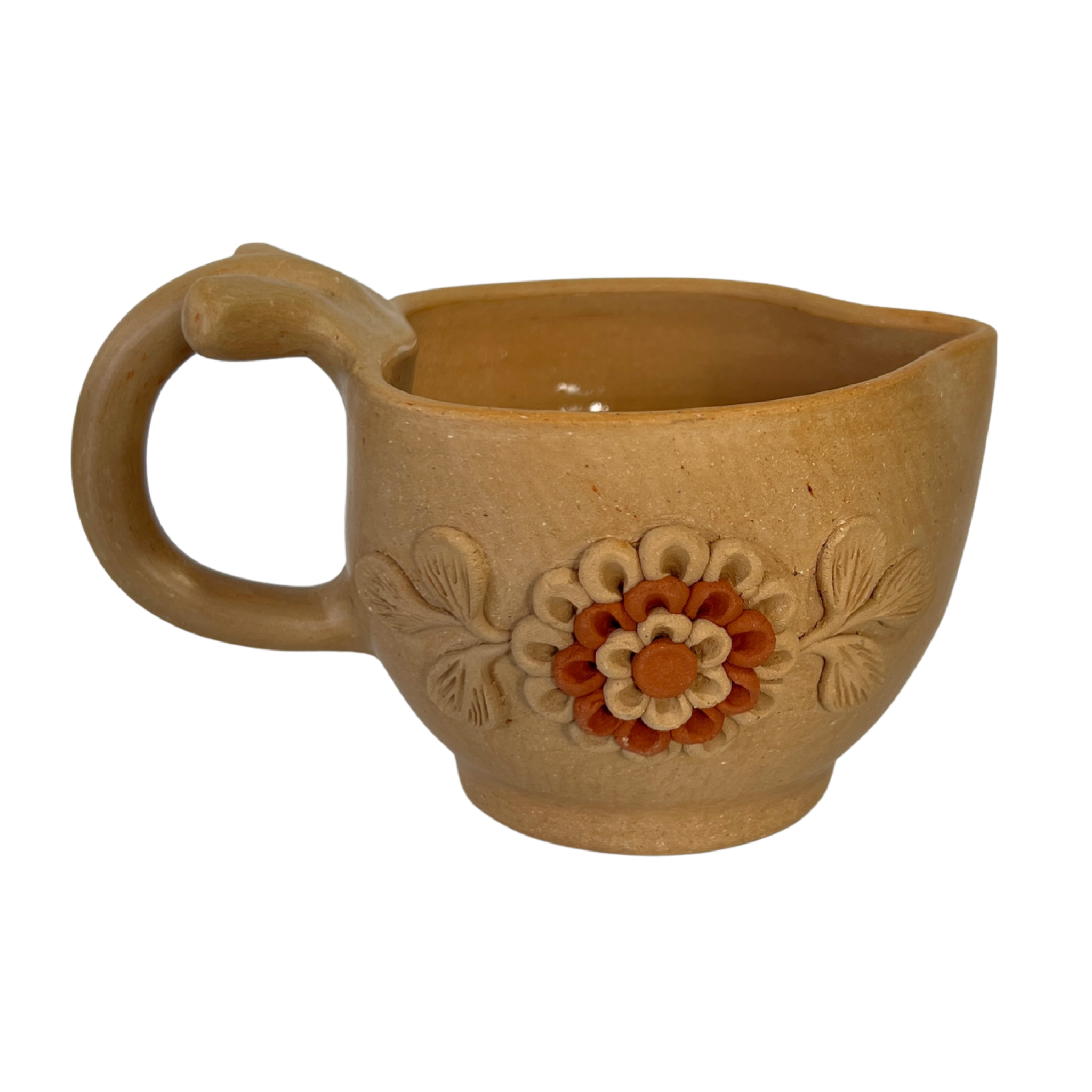 TAZA CORAZON BARRO BLANCO CON ROJO BORDADO