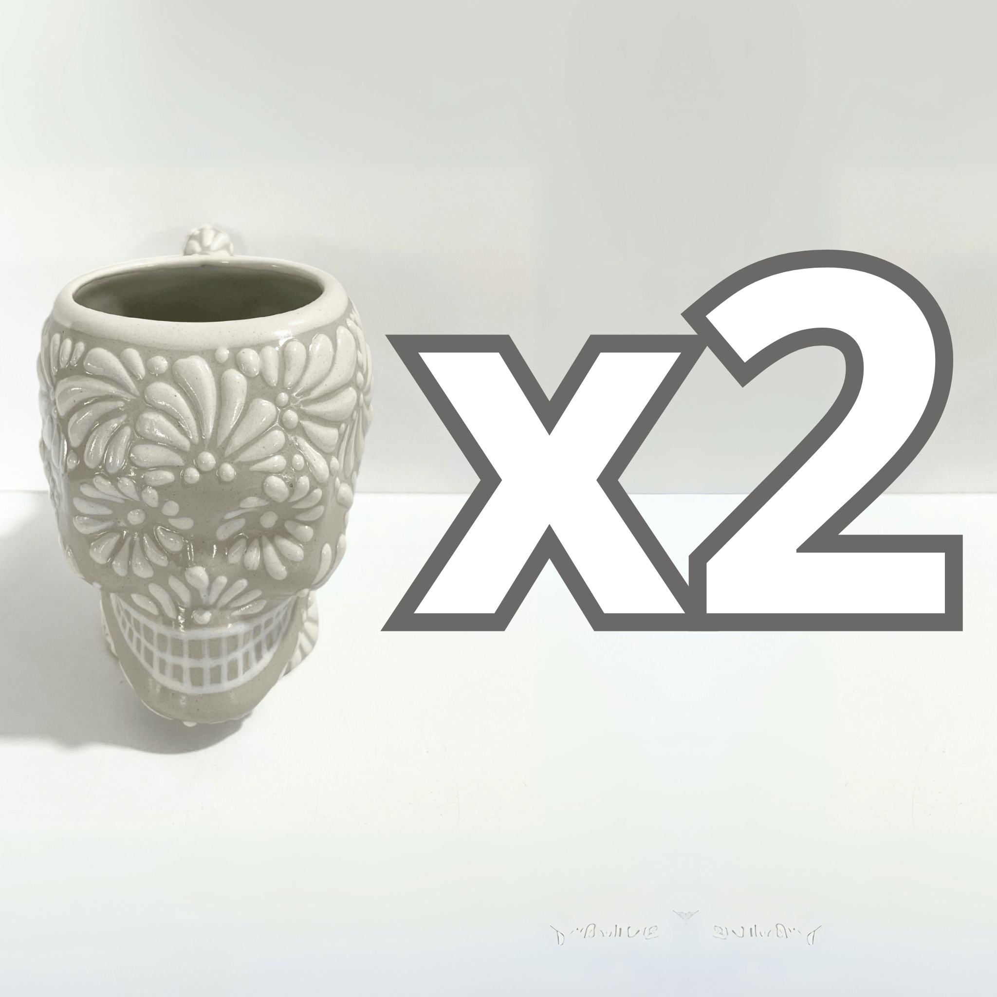 TAZA FORMA DE CRANEO FONDO TRADICIONAL MIK BLANCO