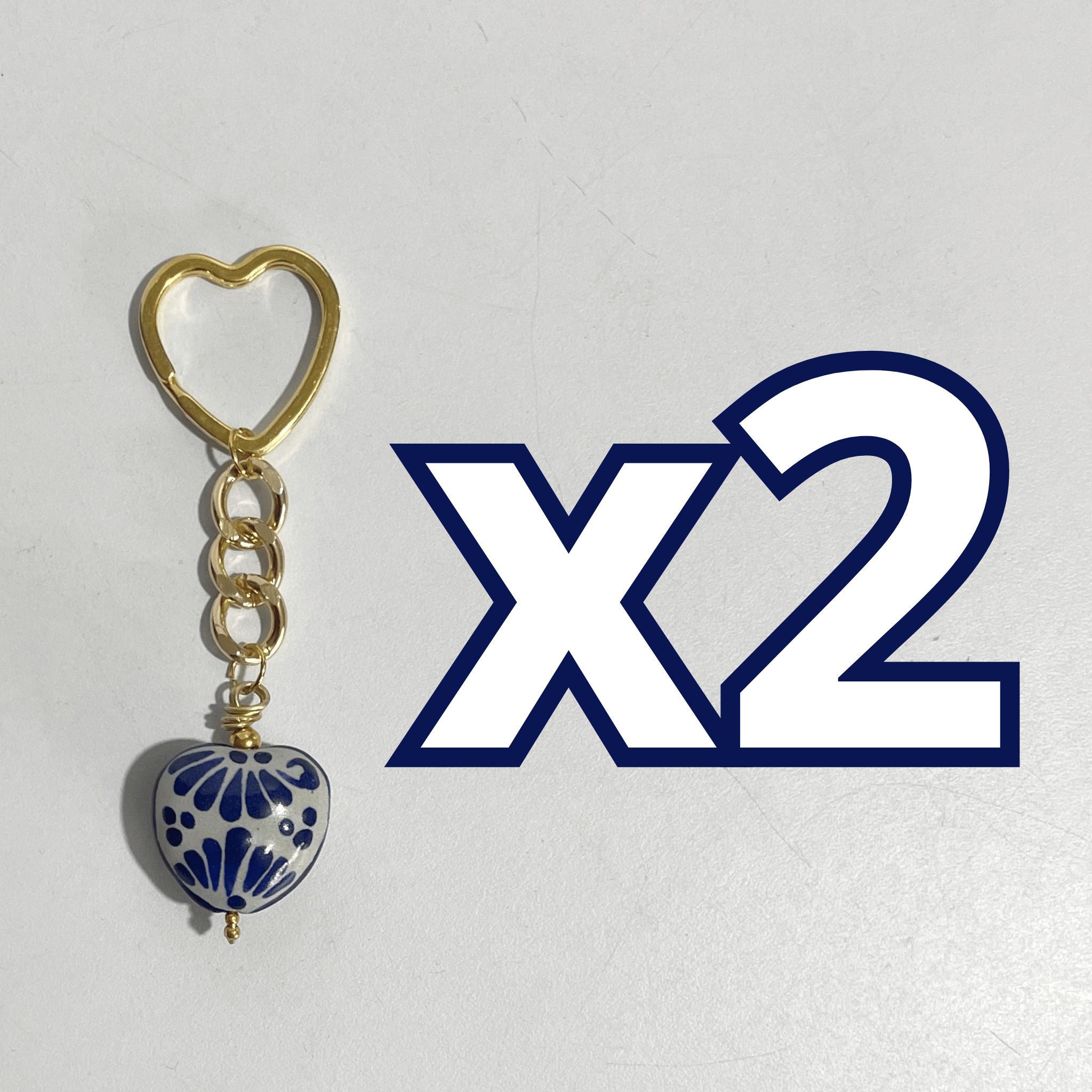 LLAVERO CORAZON CHICO 2.5 CM TRIDIMENSIONAL FONDO TRADICIONAL DECORADO AZUL COBALTO