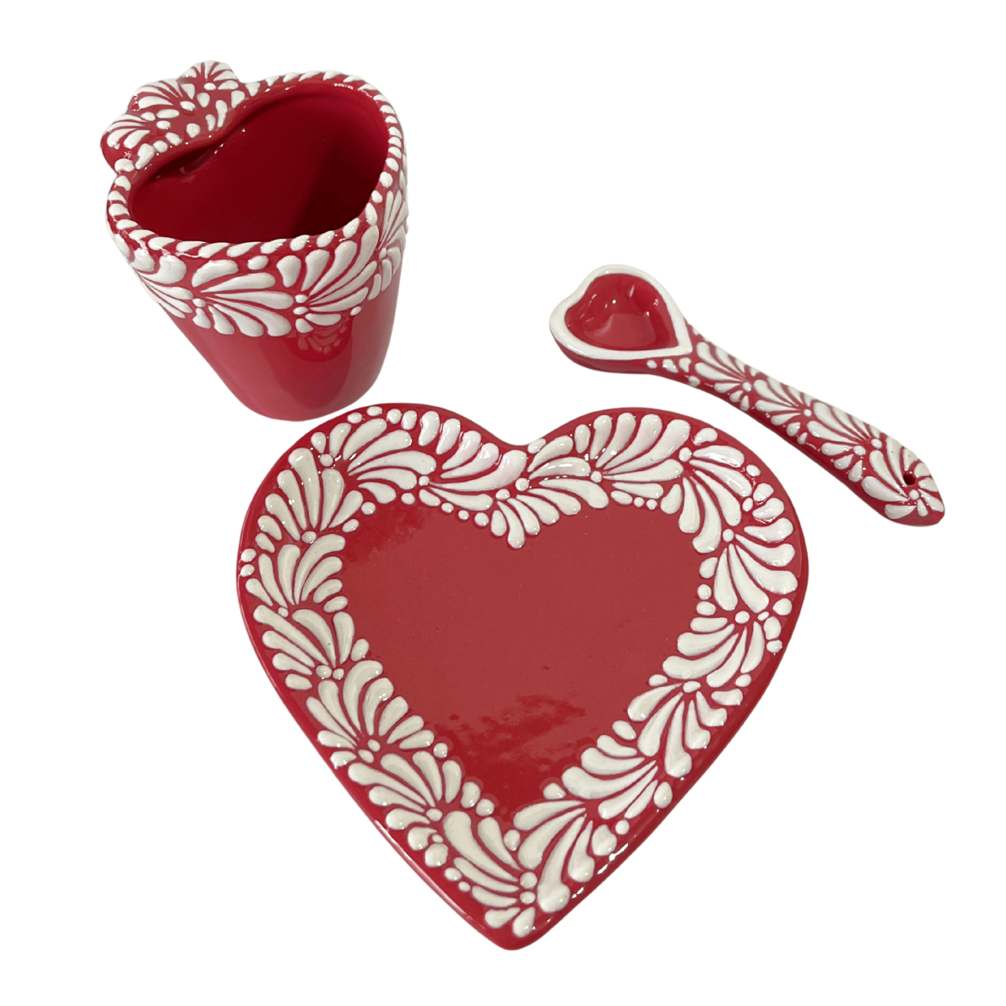 SET 3 PIEZAS FORMA CORAZON CON CUCHARA CORAZON FONDO ROJO MIK CENEFA BLANCO