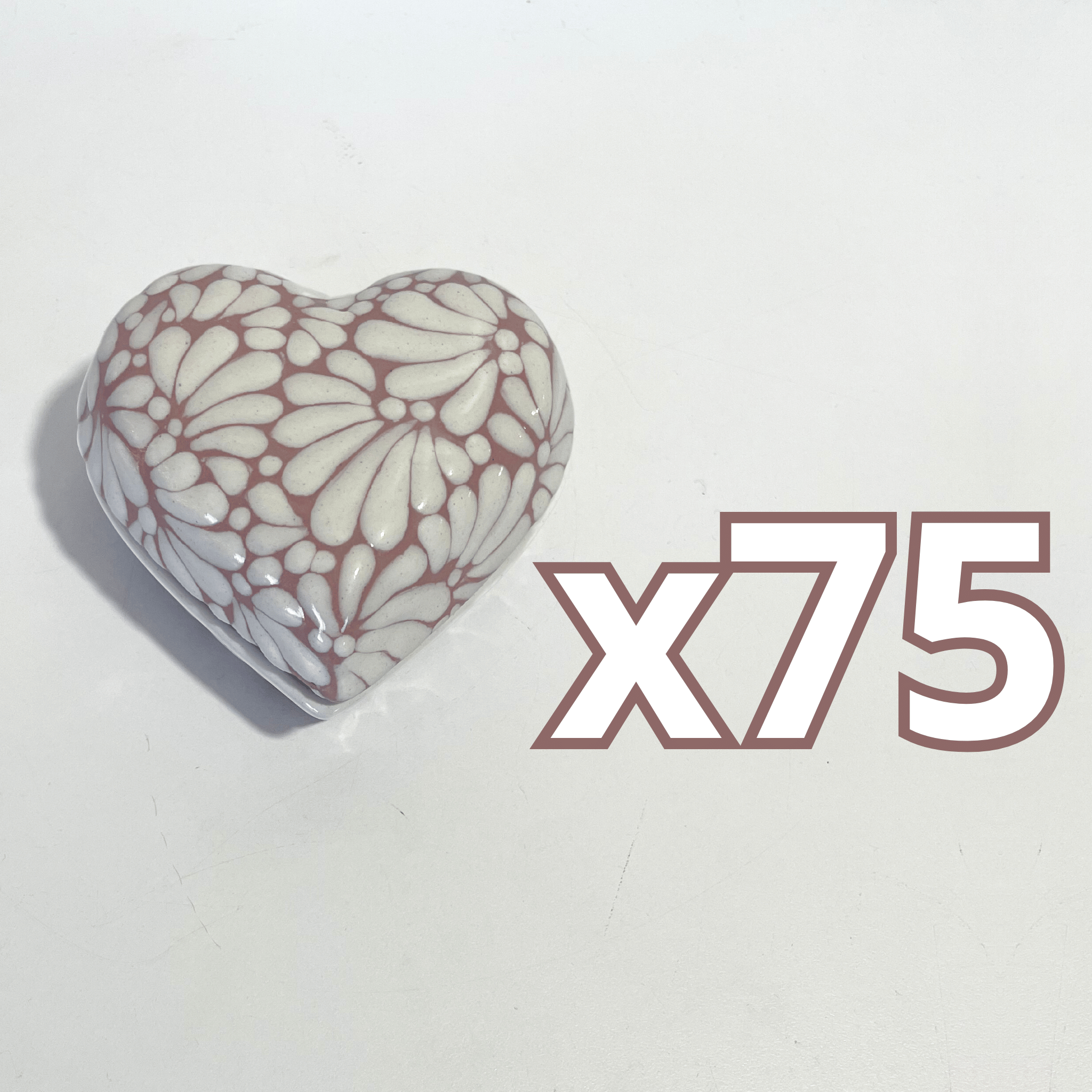 ALHAJERO GRANDE FORMA DE CORAZON FONDO ROSA MIK BLANCO