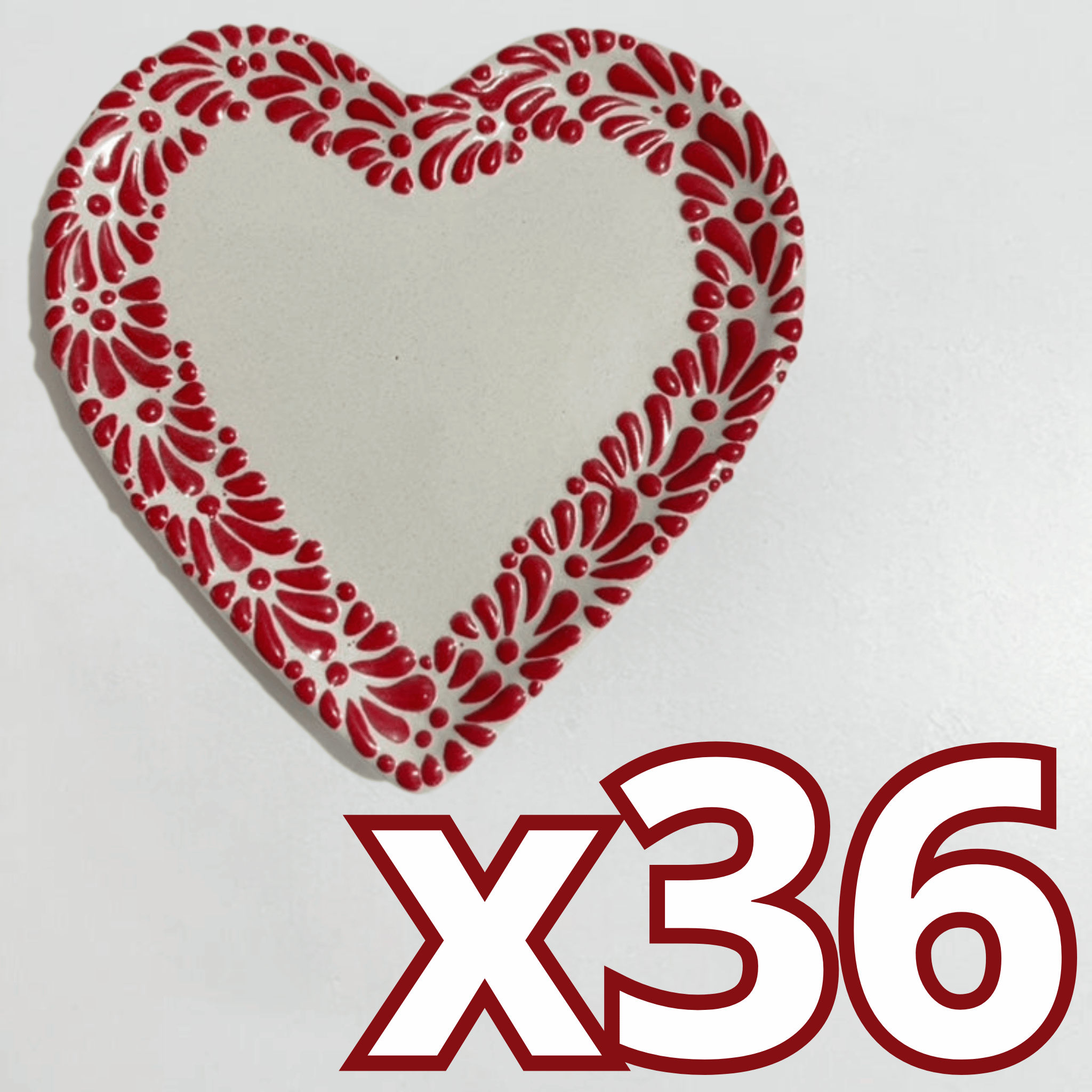 PLATO DE CORAZON 16 CM FONDO BLANCO, DECORADO ROJO CENEFA MIK