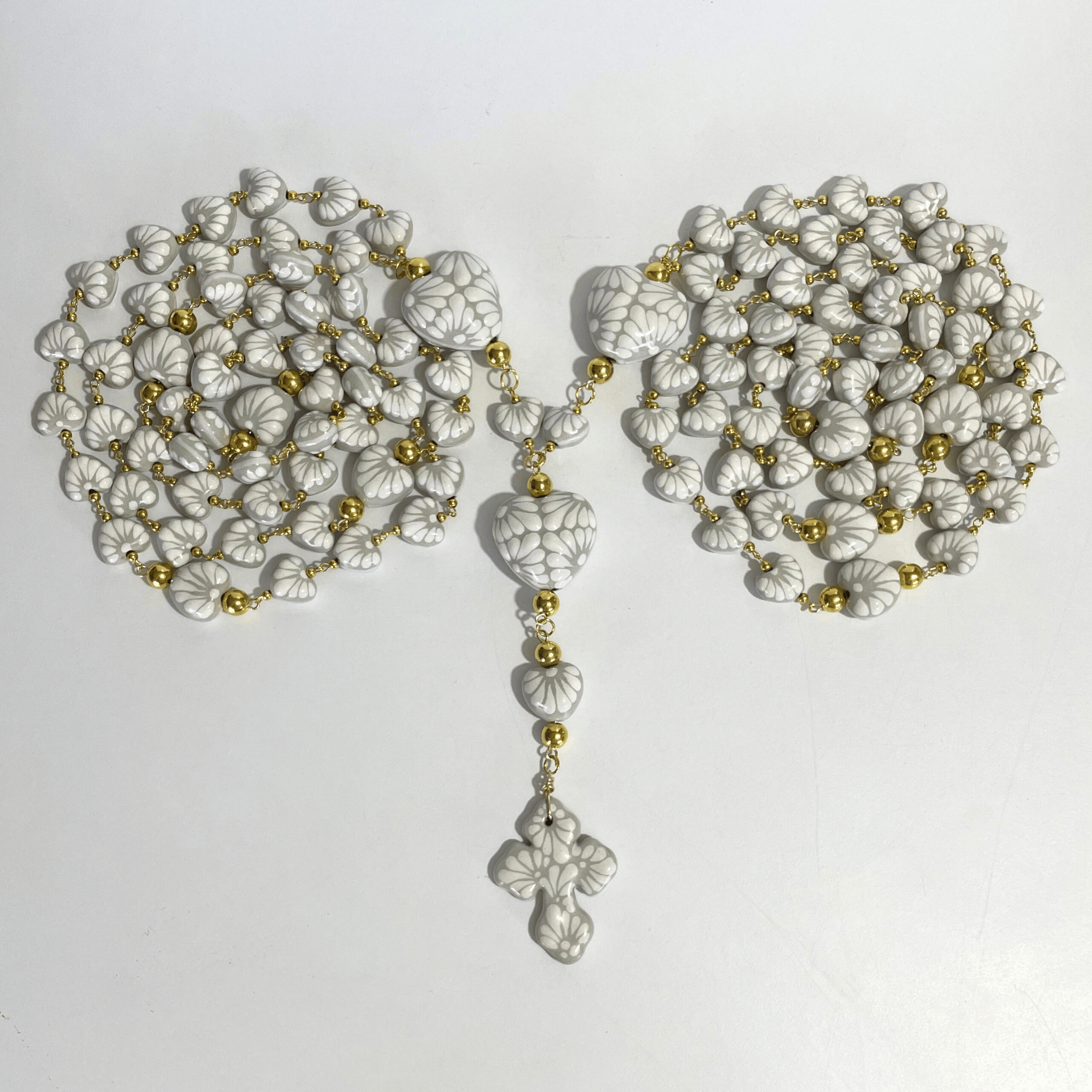 LAZO MATRIMONIAL CORAZONES BLANCO UNIONES DORADO