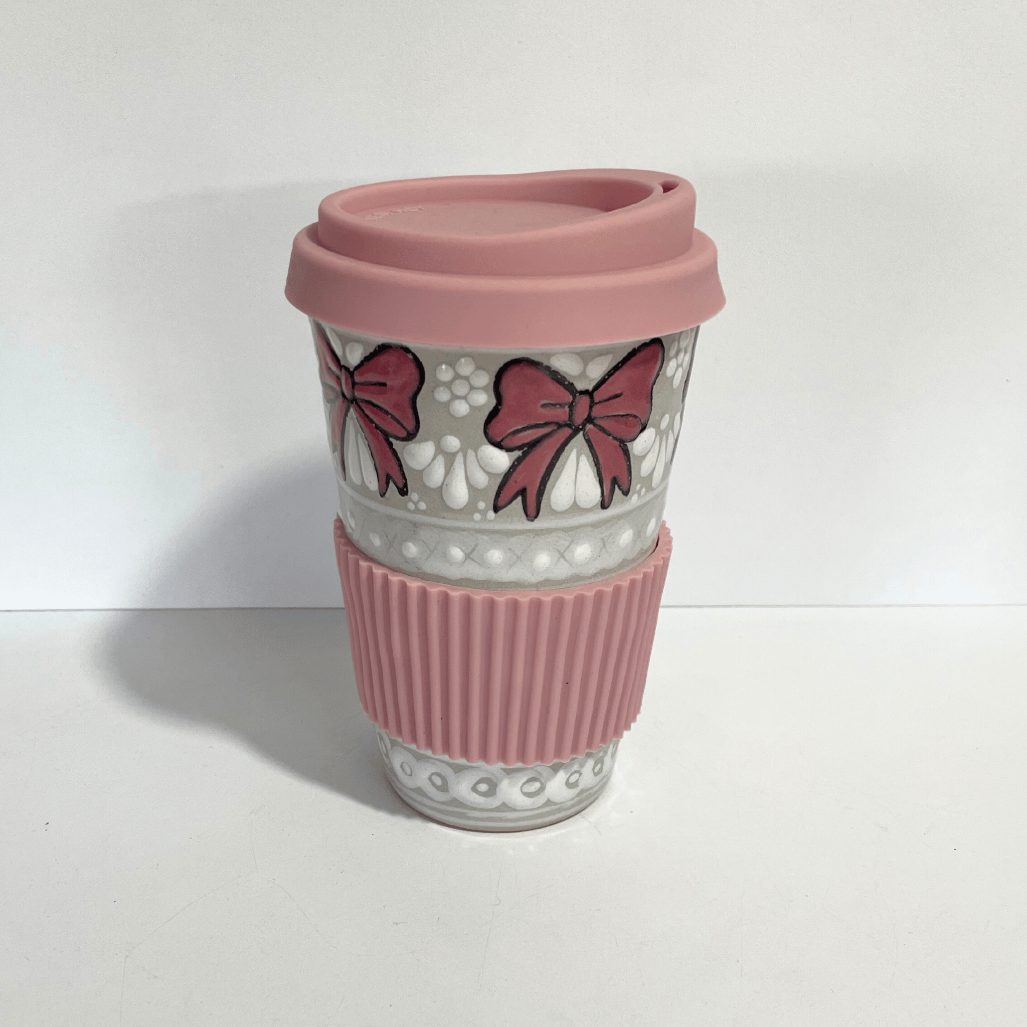 TERMO 15 CM SIN ASA FONDO TRADICIONAL CENEFA BLANCO FRANJA MOÑOS ROSA