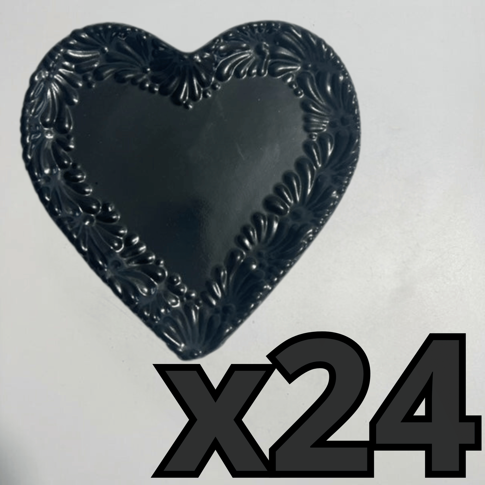 PLATO DE CORAZON 16 CM SUPER BLACK CENEFA MIK