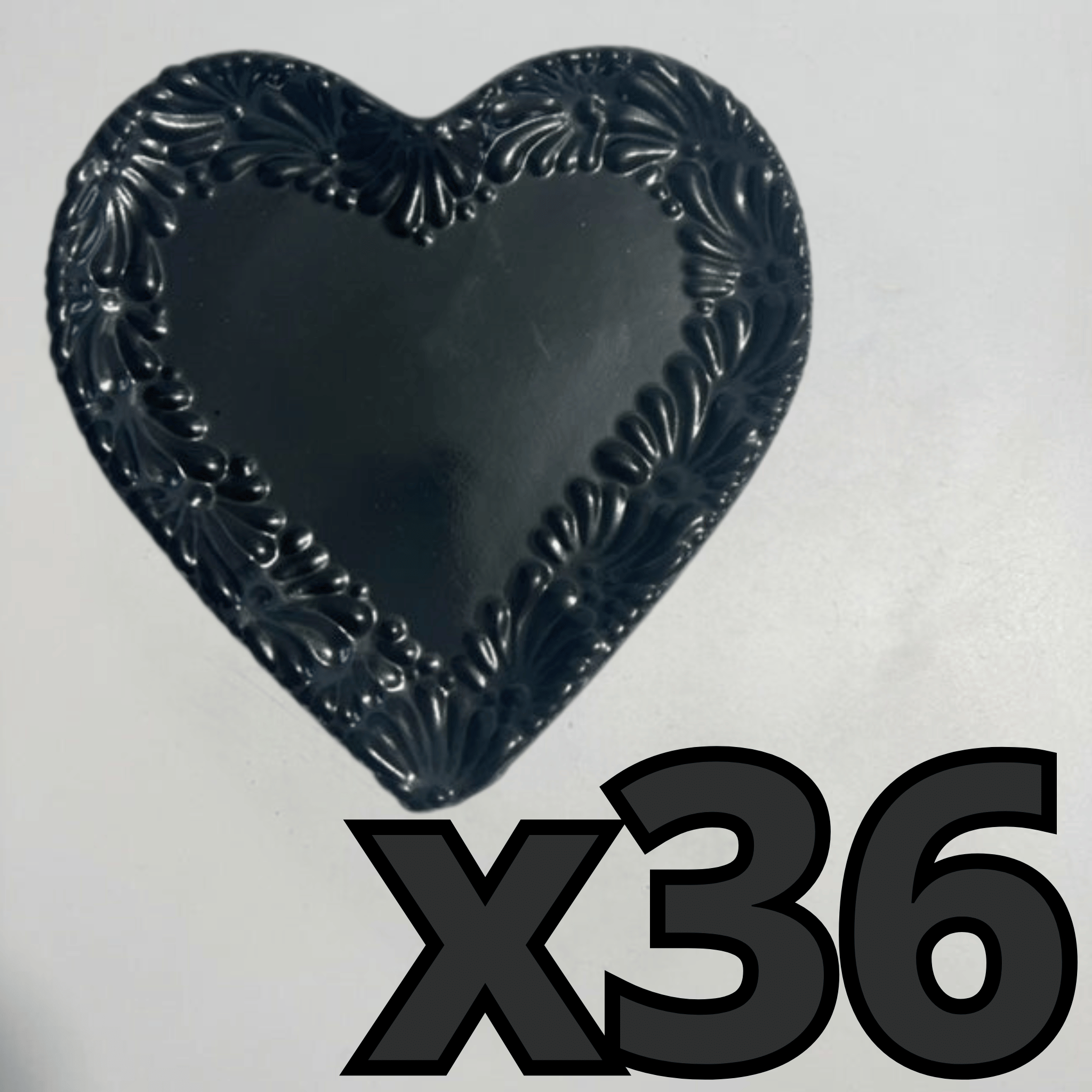 PLATO DE CORAZON 16 CM SUPER BLACK CENEFA MIK