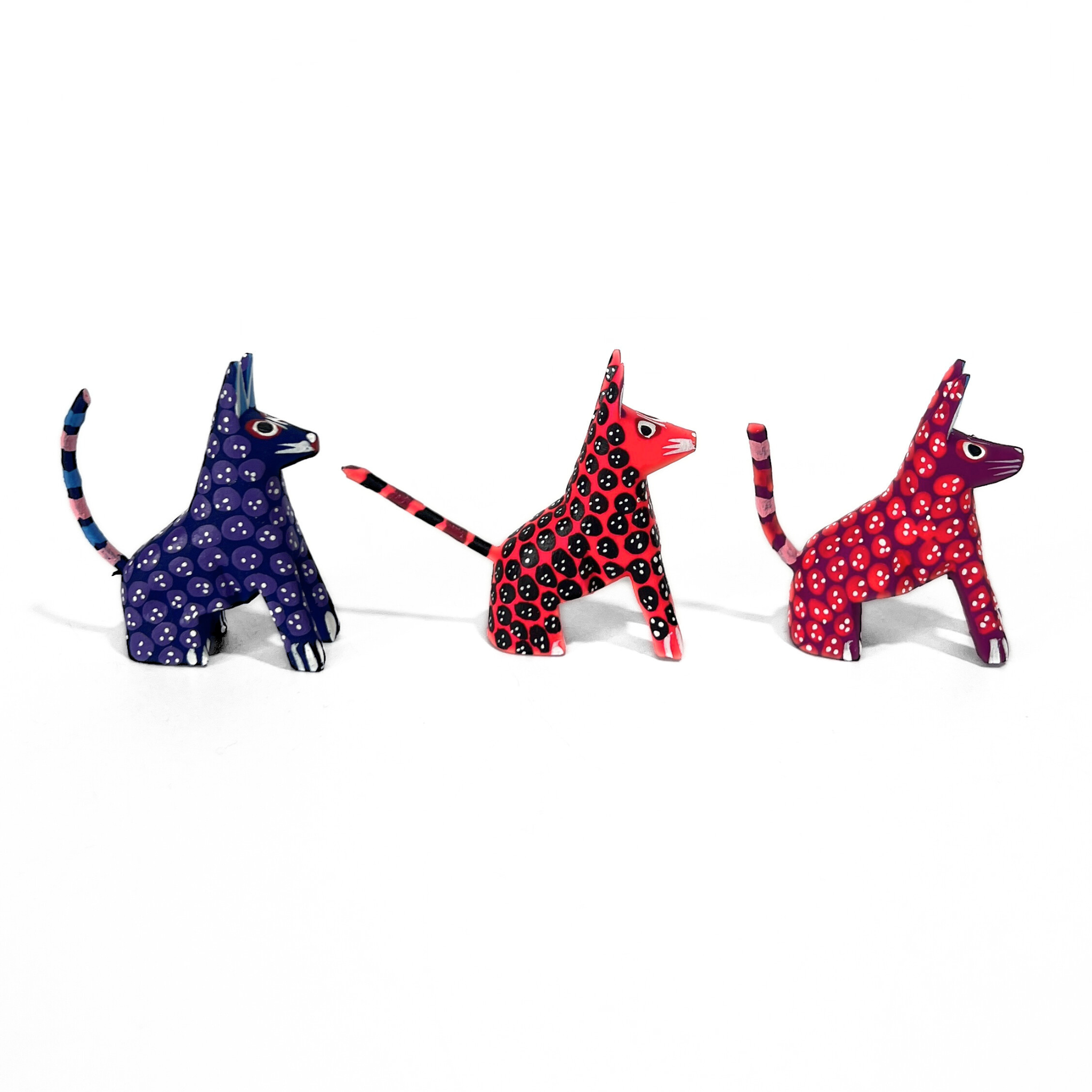 PAQUETE ALEBRIJE DE MADERA PERRO PUNTOS