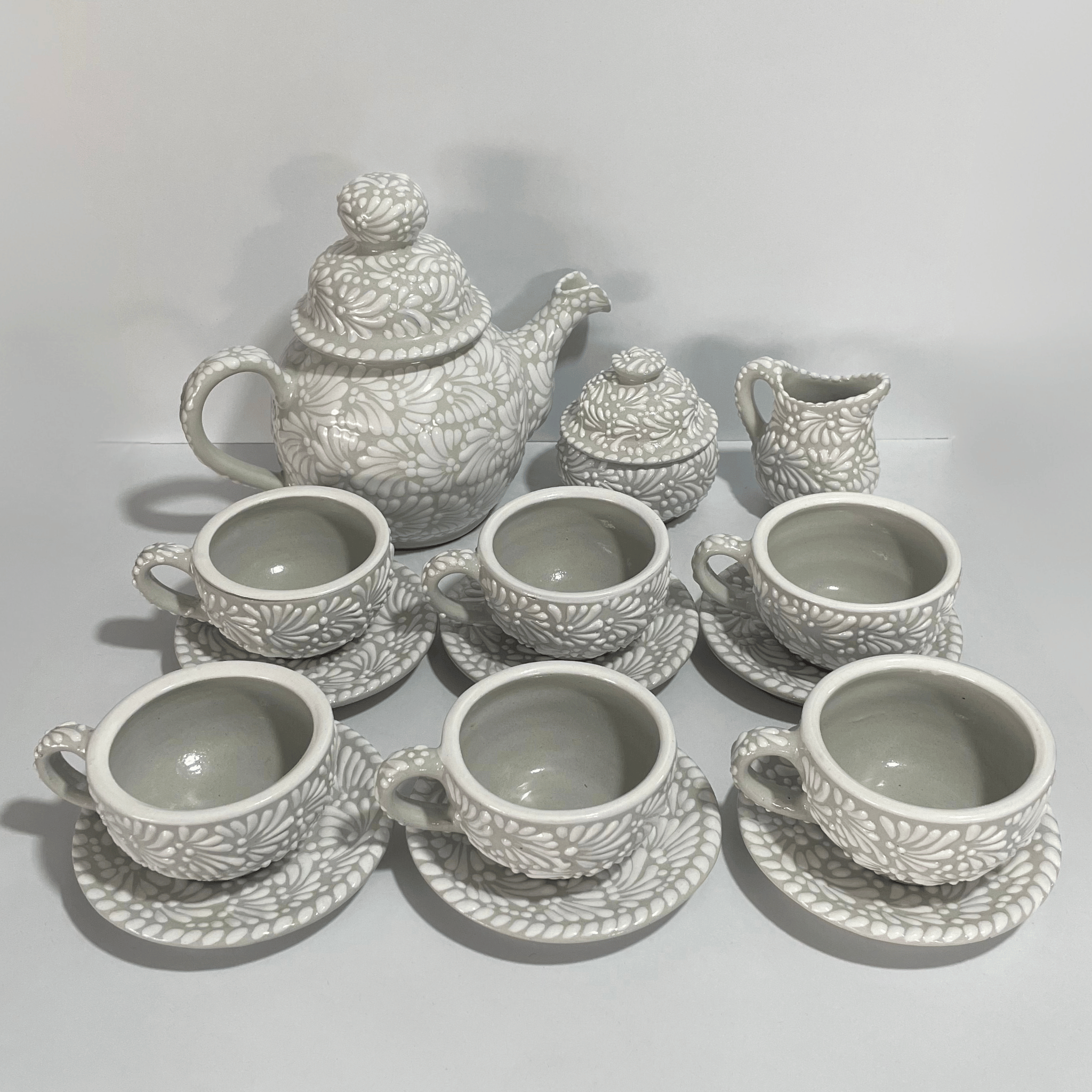 JUEGO DE TÉ FONDO TRADICIONAL MIK BLANCO PARA 6 PERSONAS