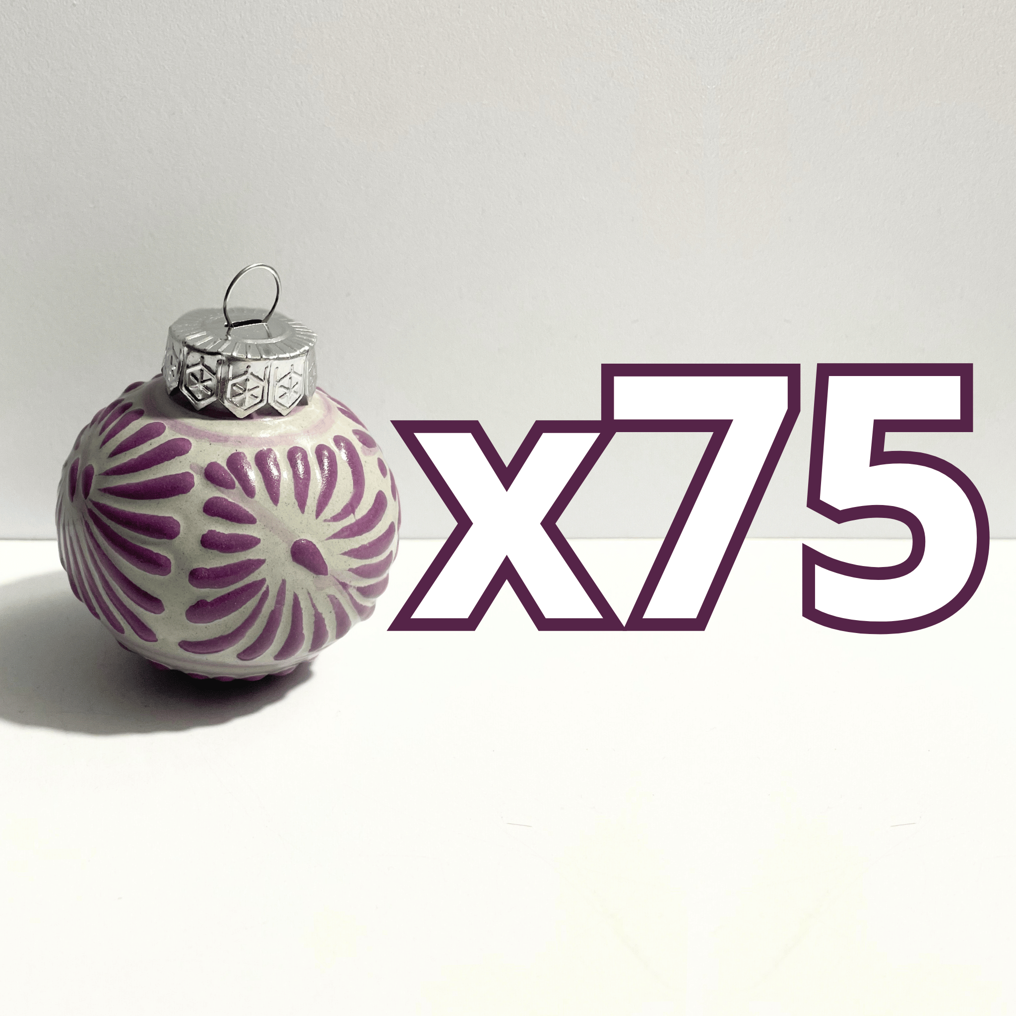 ESFERA NAVIDEÑA FONDO TRADICIONAL CENEFA MORADO