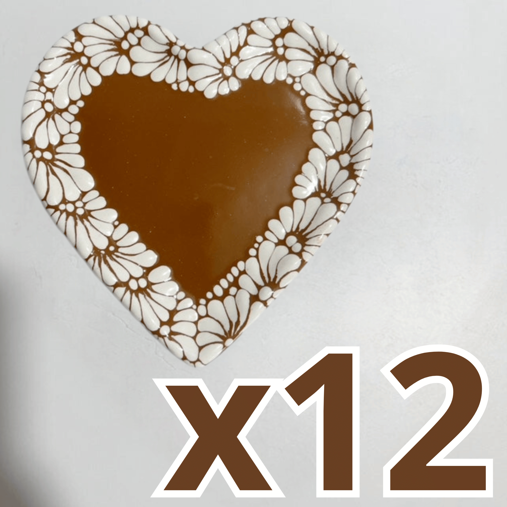 PLATO DE CORAZON 16 CM FONDO CAFE MIK CENEFA BLANCO