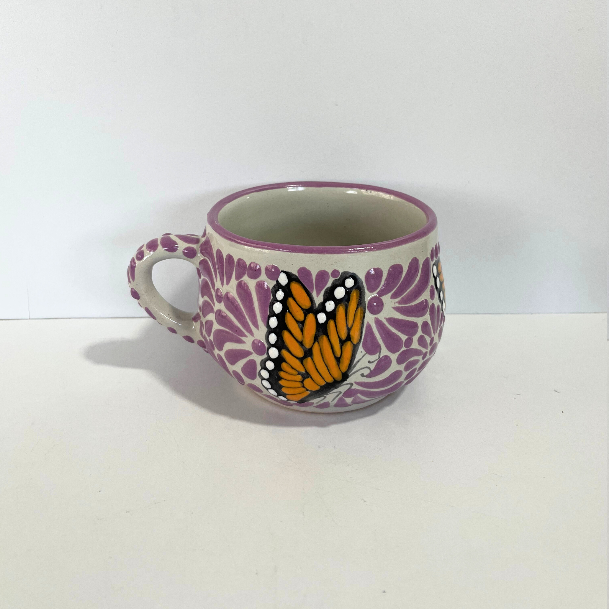 TAZA CHOCOLATERA MEDIANA FONDO TRADICIONAL MIK MORADO MARIPOSAS