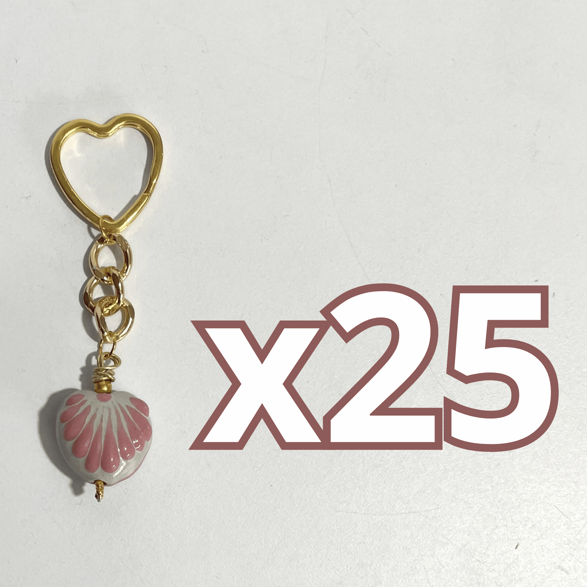 LLAVERO CORAZON CHICO 2.5 CM TRIDIMENSIONAL FONDO TRADICIONAL DECORADO ROSA