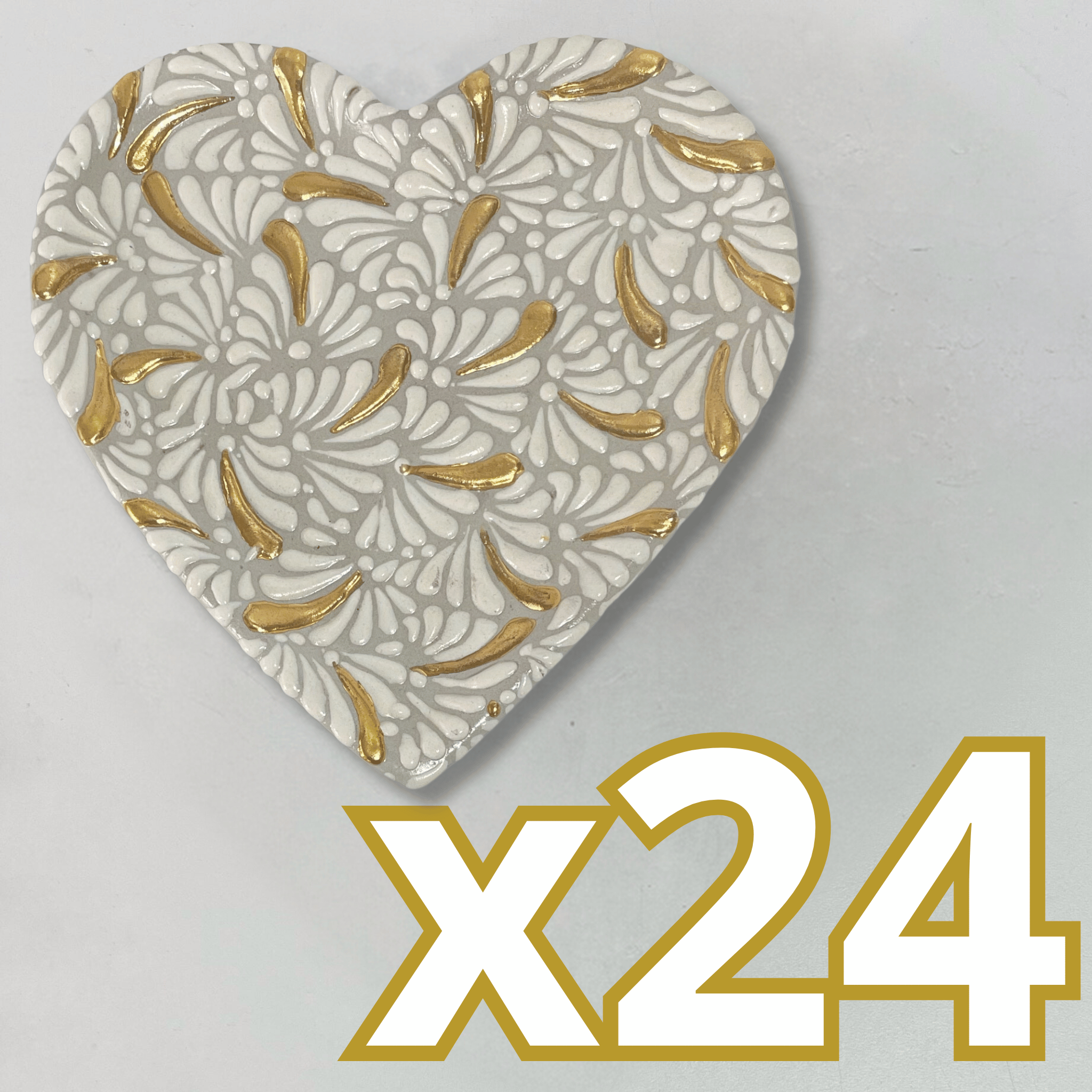 PLATO DE CORAZON 16 CM FONDO BLANCO MIK BLANCO DESTELLOS DE ORO
