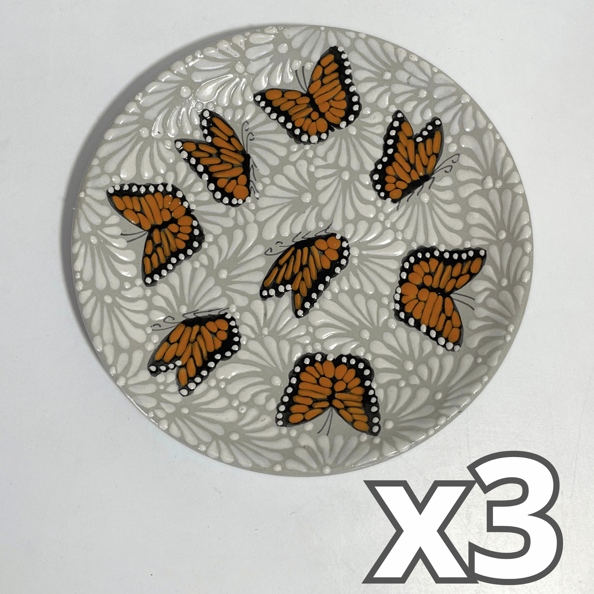 PLATO PLANO FONDO TRADICIONAL MIK BLANCO MARIPOSAS