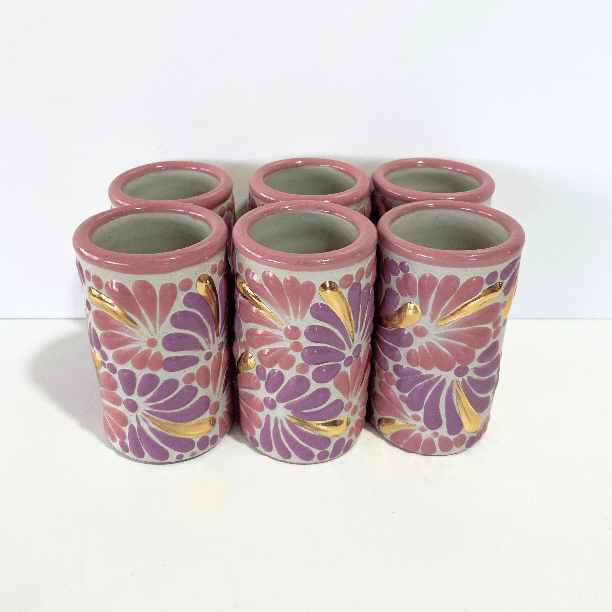 TEQUILERO NO PERSONALIZADO FONDO TRADICIONAL MIK COMBINACION ROSA Y MORADO DESTELLOS DE ORO