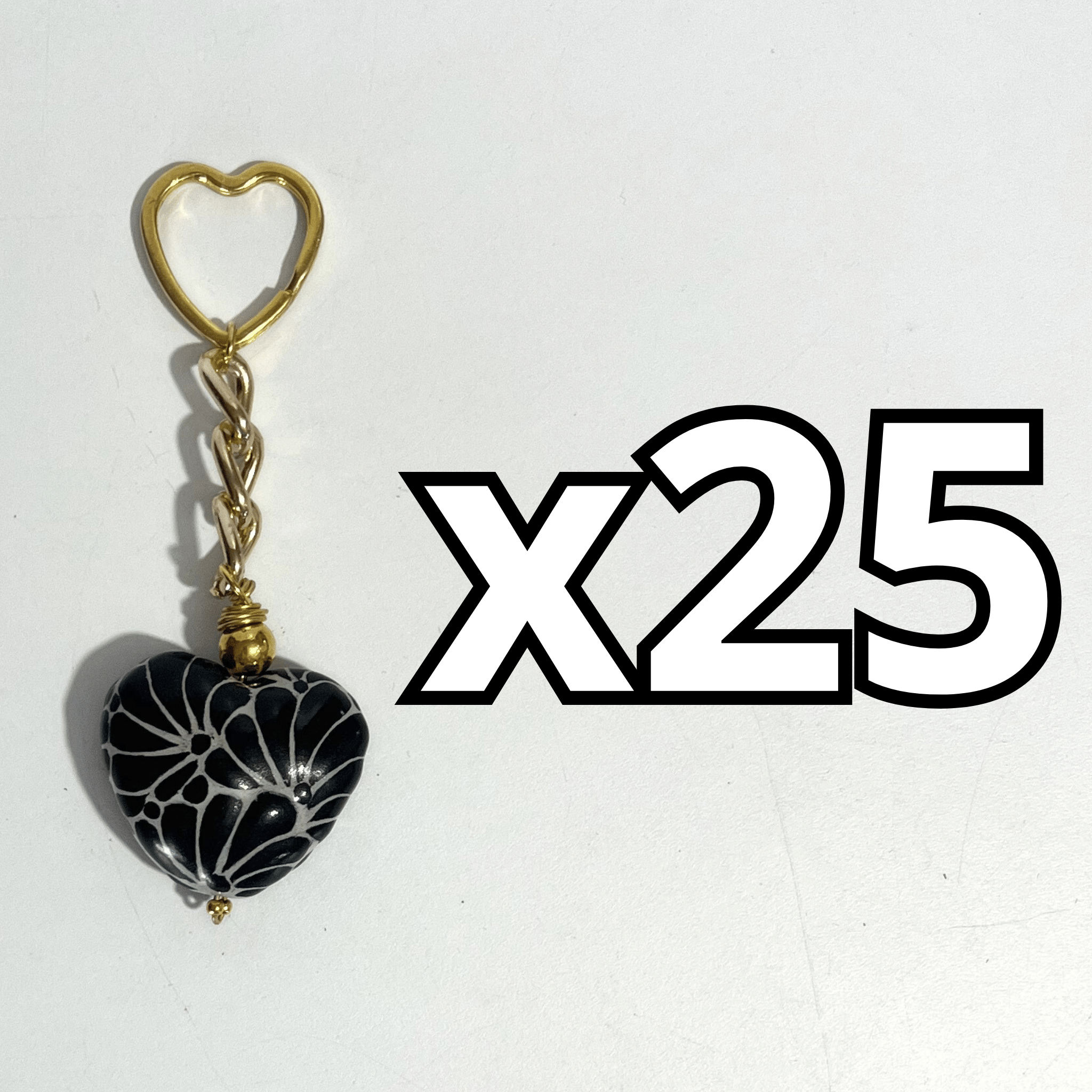 LLAVERO CORAZON INFLADO FONDO TRADICIONAL MIK NEGRO