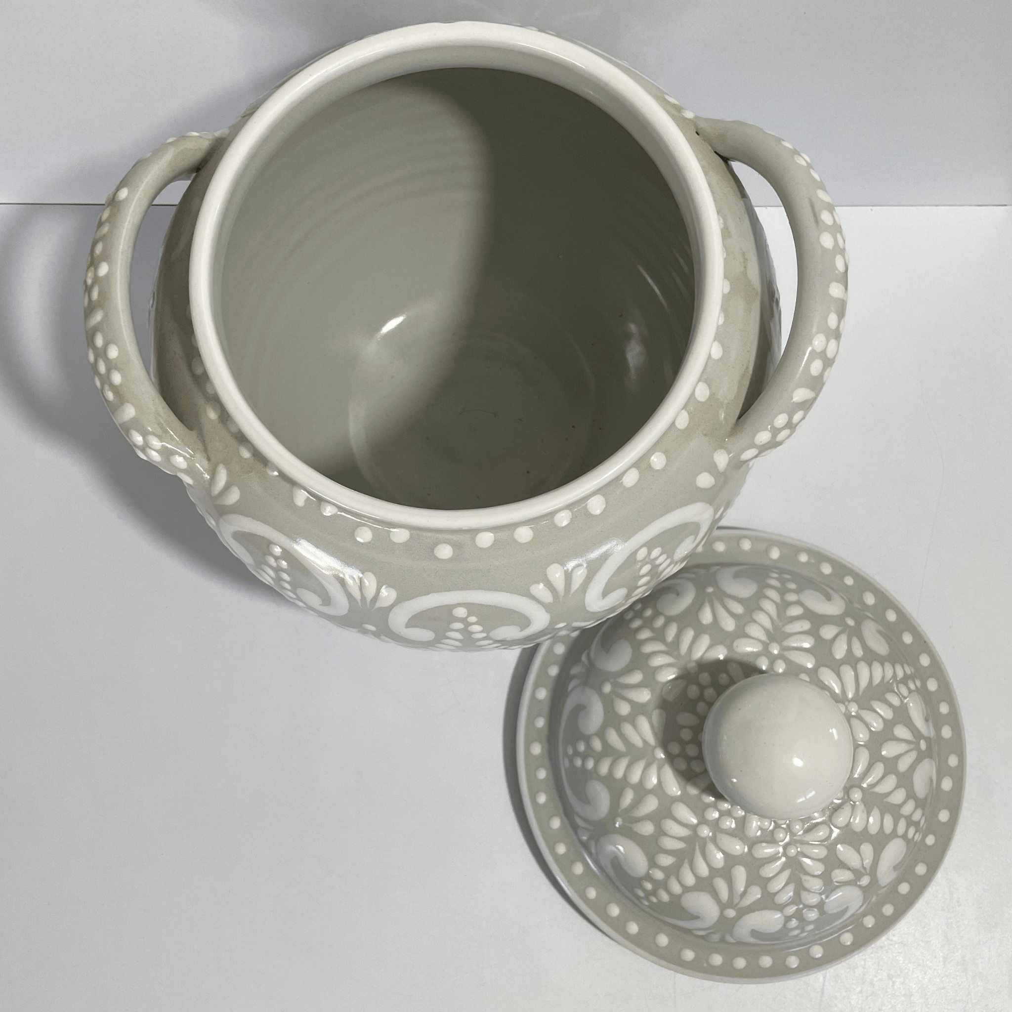 SOPERA FONDO TRADICIONAL CENEFA BLANCO