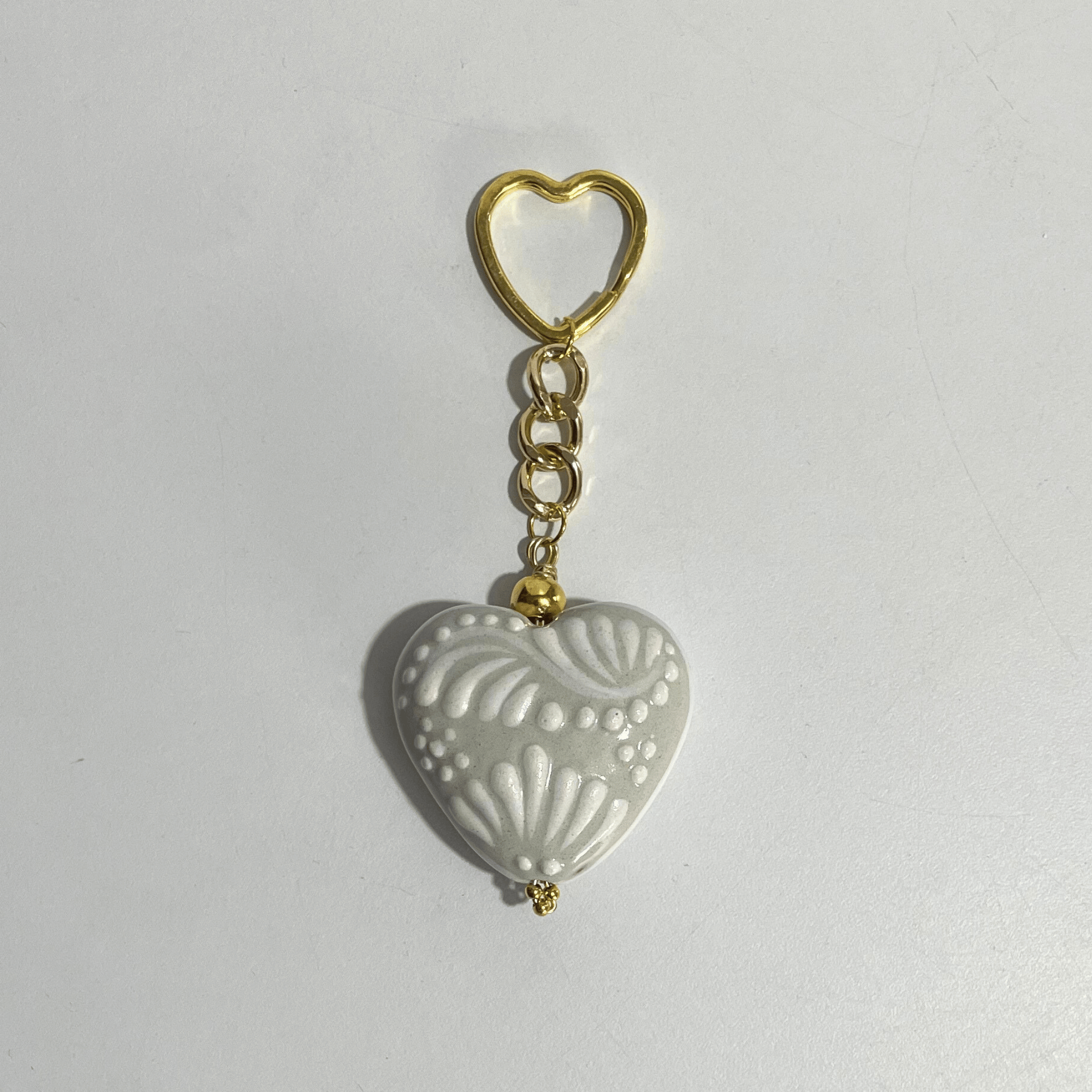 LLAVERO CORAZON 5 CM TRIDIMENSIONAL FONDO TRADICIONAL CENEFA BLANCO