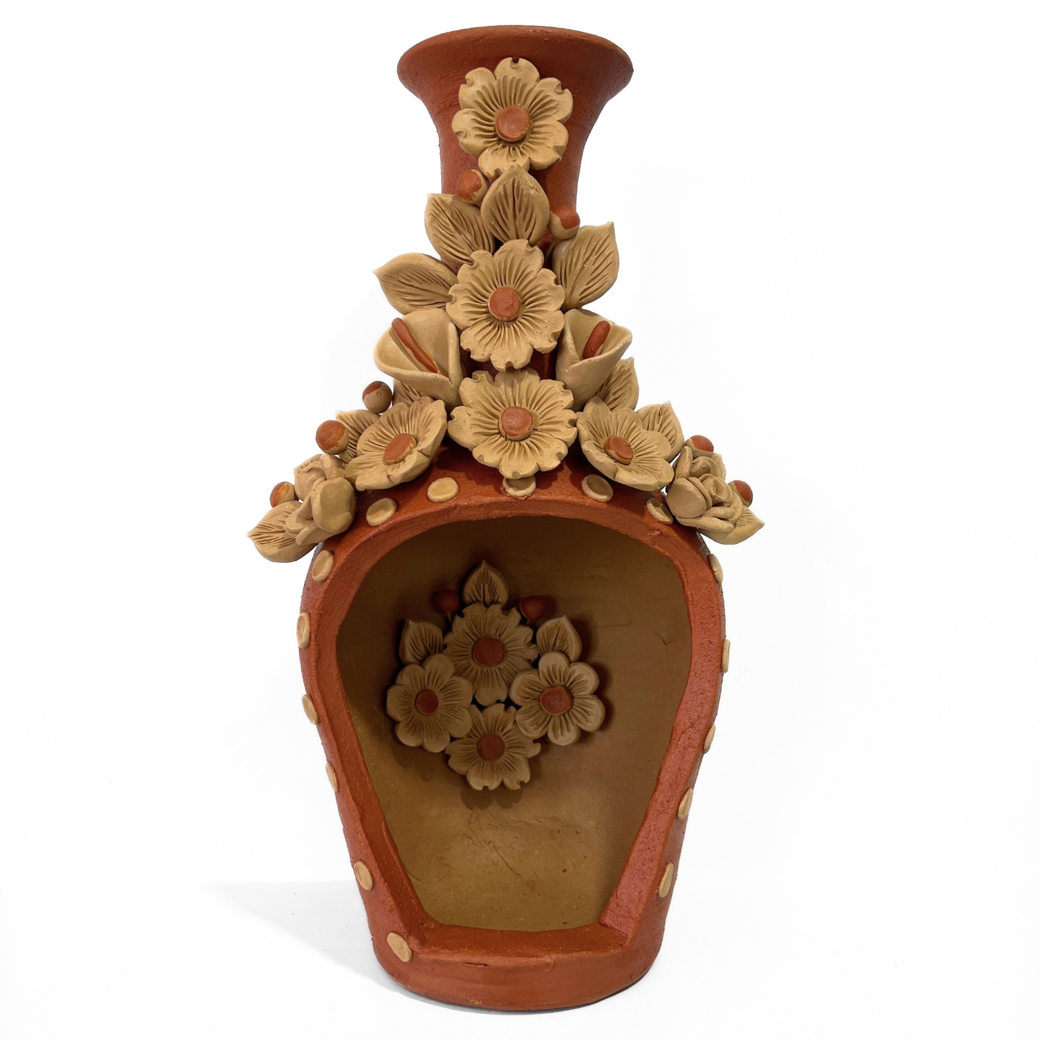 CHIMENEA FLORES BARRO ROJO Y BLANCO BORDADO