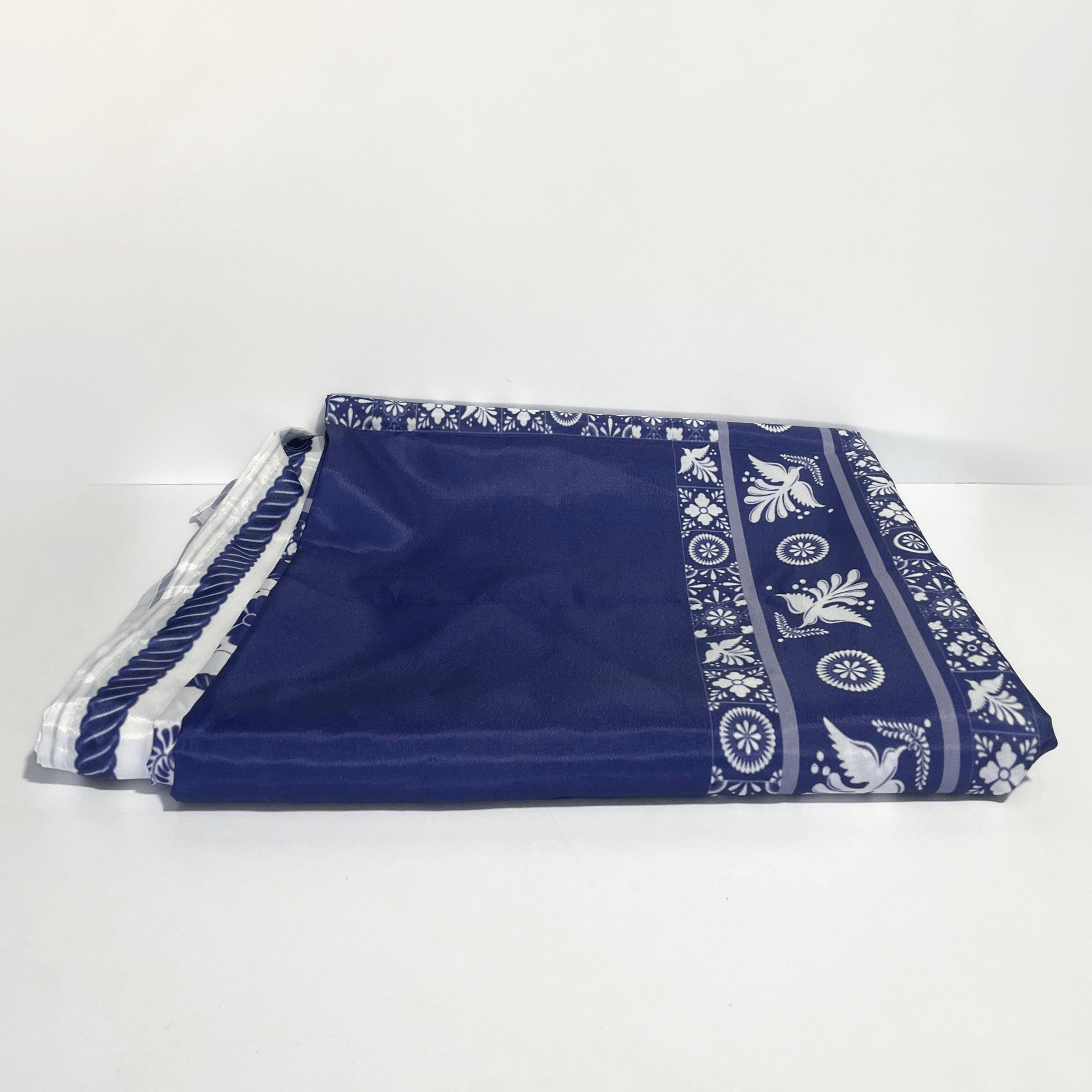 MANTEL PARA MESA AVES Y FLORES BLANCO Y AZUL