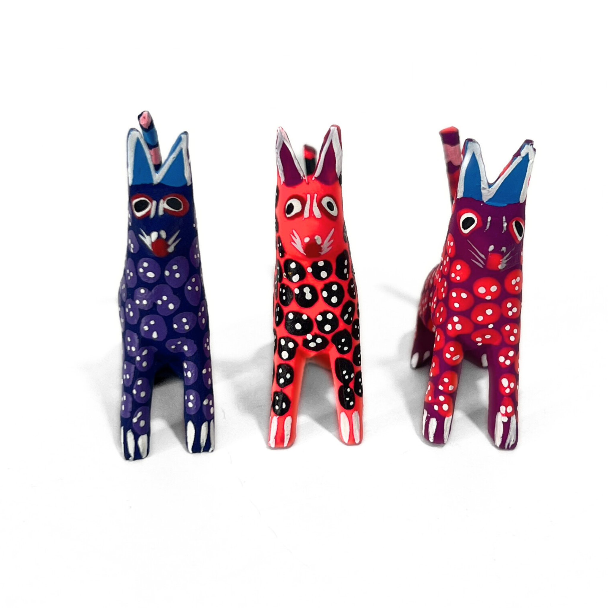 PAQUETE ALEBRIJE DE MADERA PERRO PUNTOS