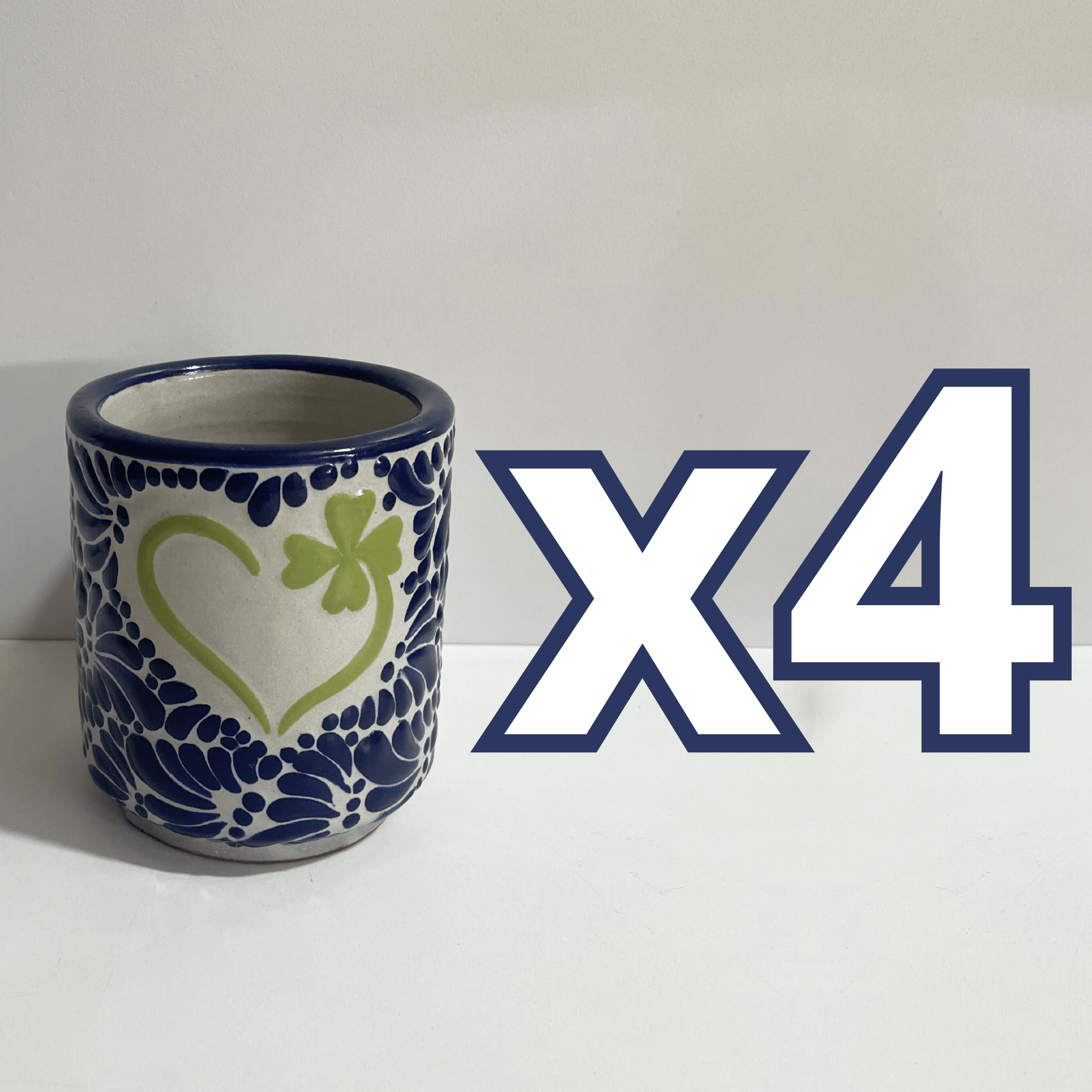 TAZA RECTA ESTANDAR FONDO TRADICIONAL MIK AZUL COBALTO TREBOL CORAZON