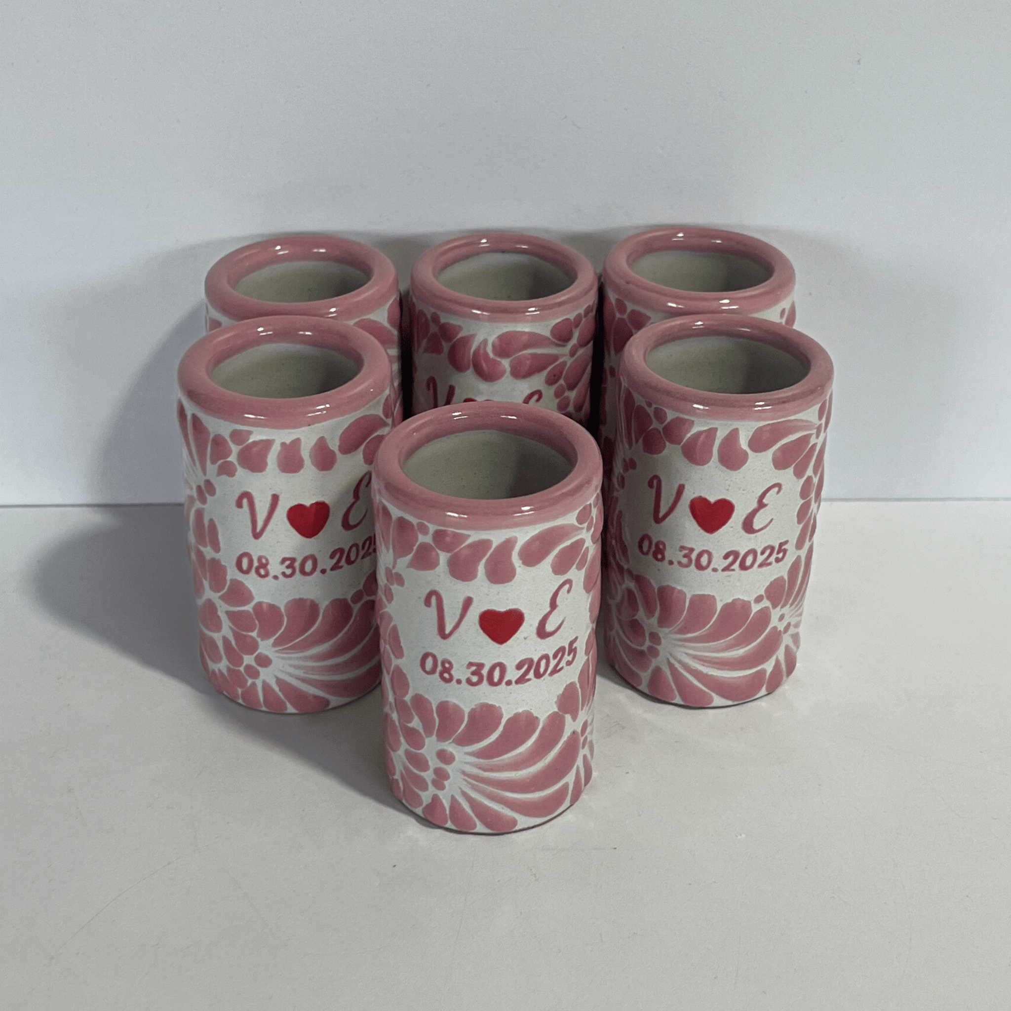TEQUILERO PERSONALIZADO FONDO TRADICIONAL MIK ROSA INICIALES Y FECHA CON CORAZON