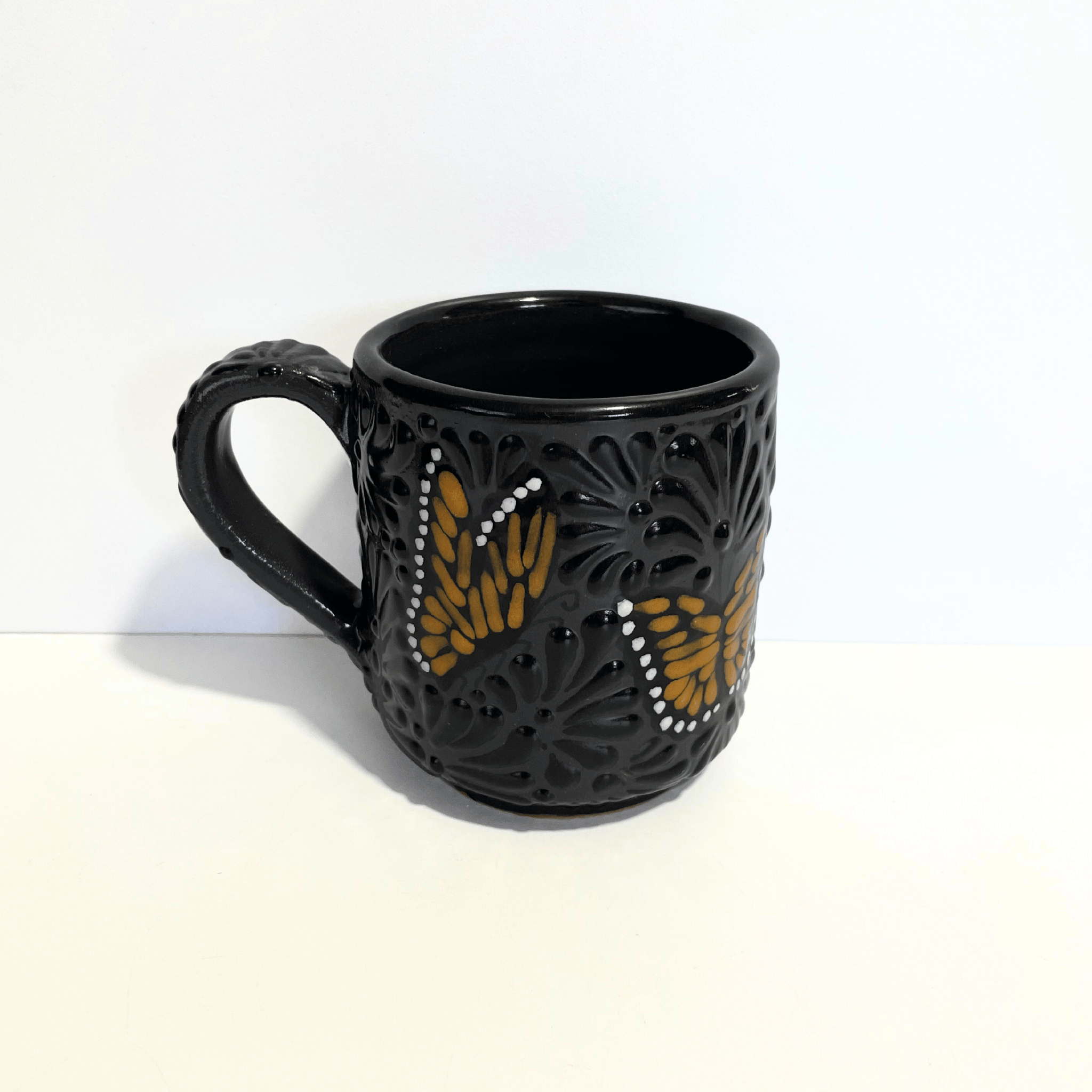TAZA RECTA ESTANDAR MIK SUPER BLACK MARIPOSAS