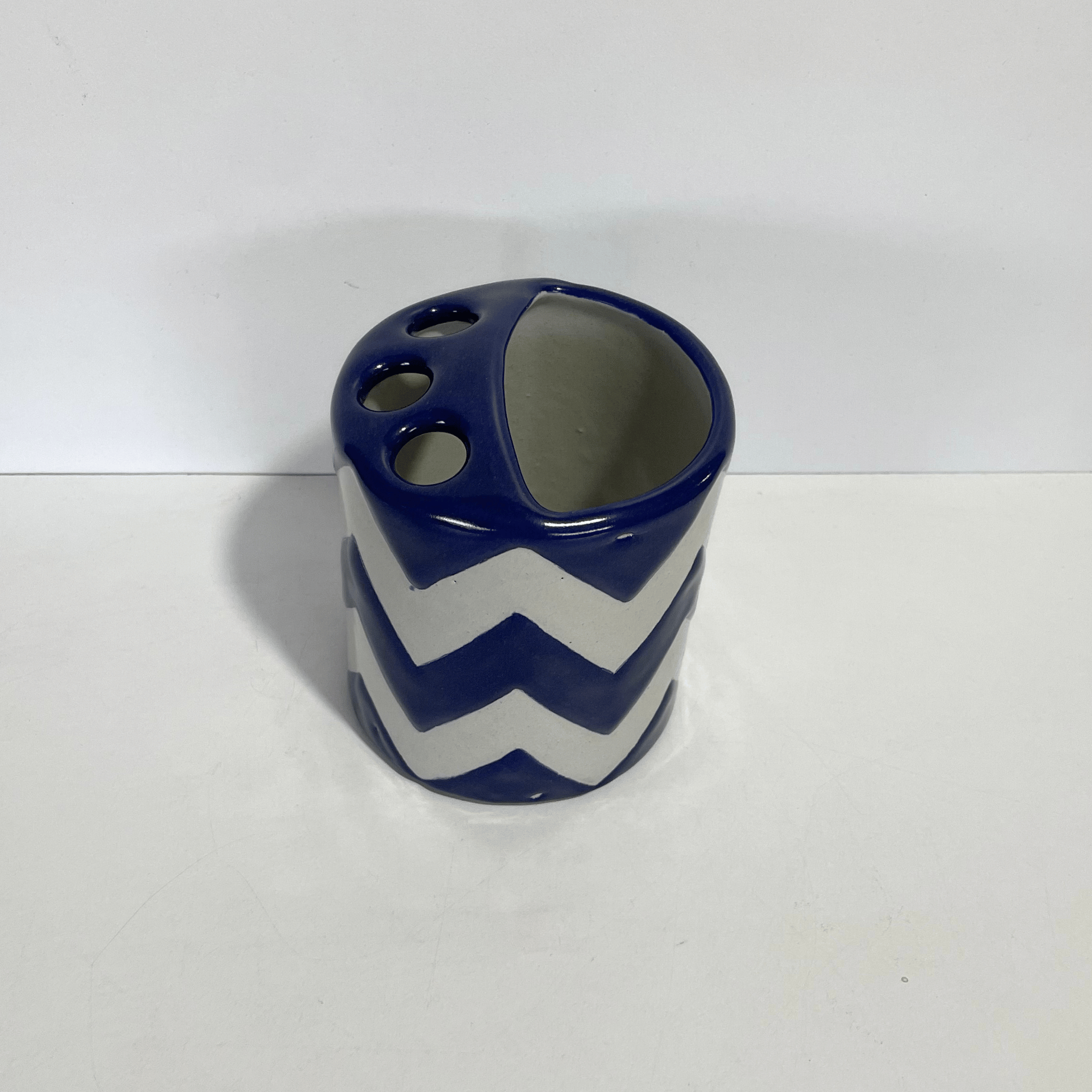 PORTA CEPILLOS FONDO TRADICIONAL DECORADO ZIG ZAG AZUL COBALTO
