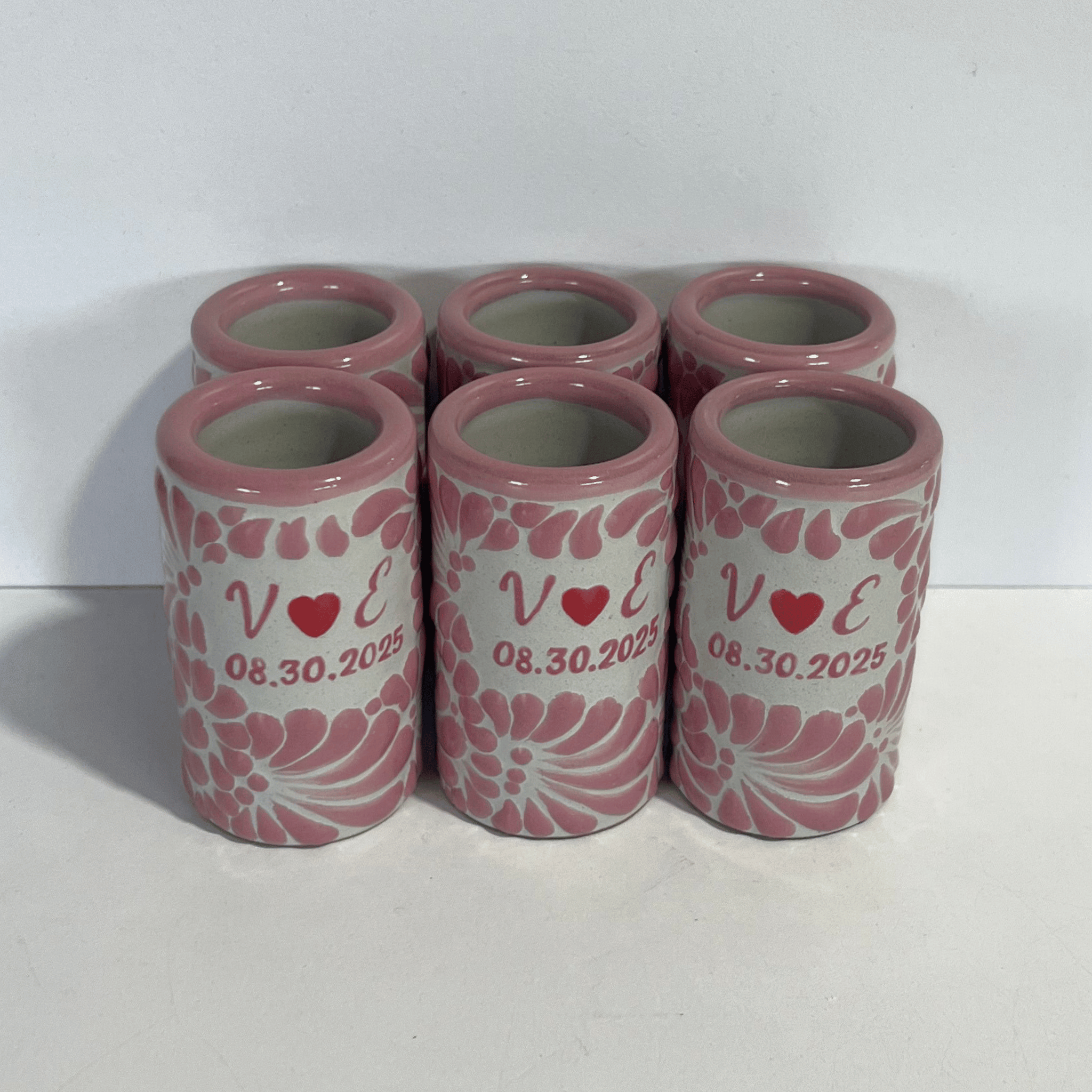 TEQUILERO PERSONALIZADO FONDO TRADICIONAL MIK ROSA INICIALES Y FECHA CON CORAZON