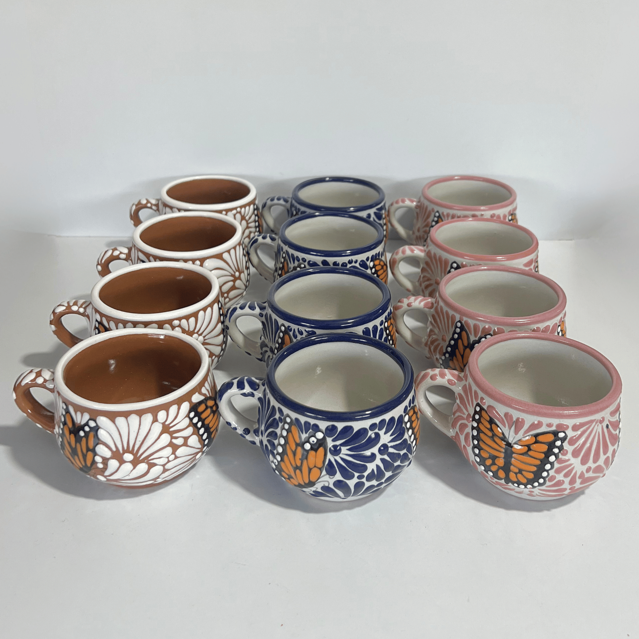PAQUETE DOCENA TAZA CHOCOLATERA MEDIANA MARIPOSAS