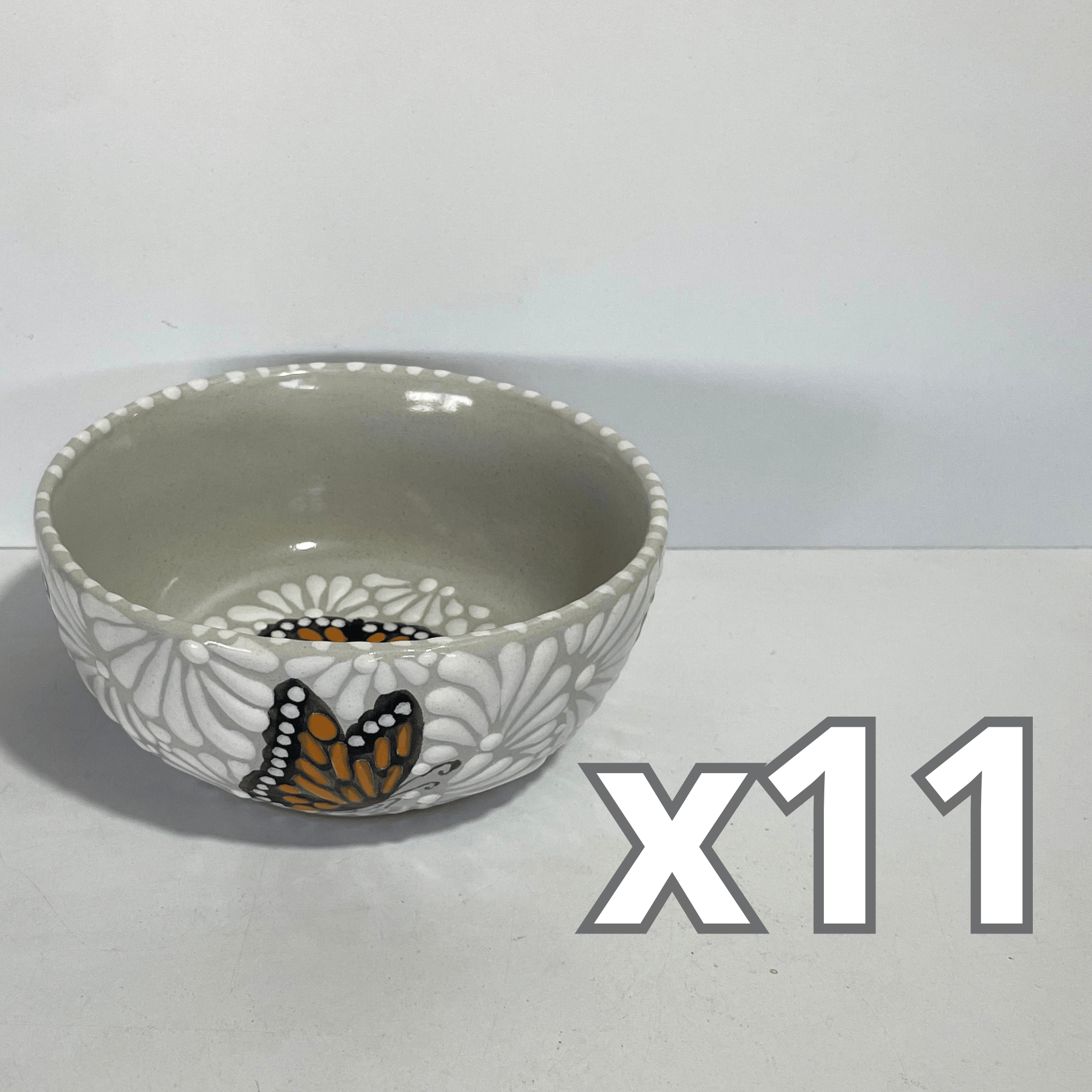 TAZON 15 CM FONDO TRADICIONAL MIK BLANCO MARIPOSAS