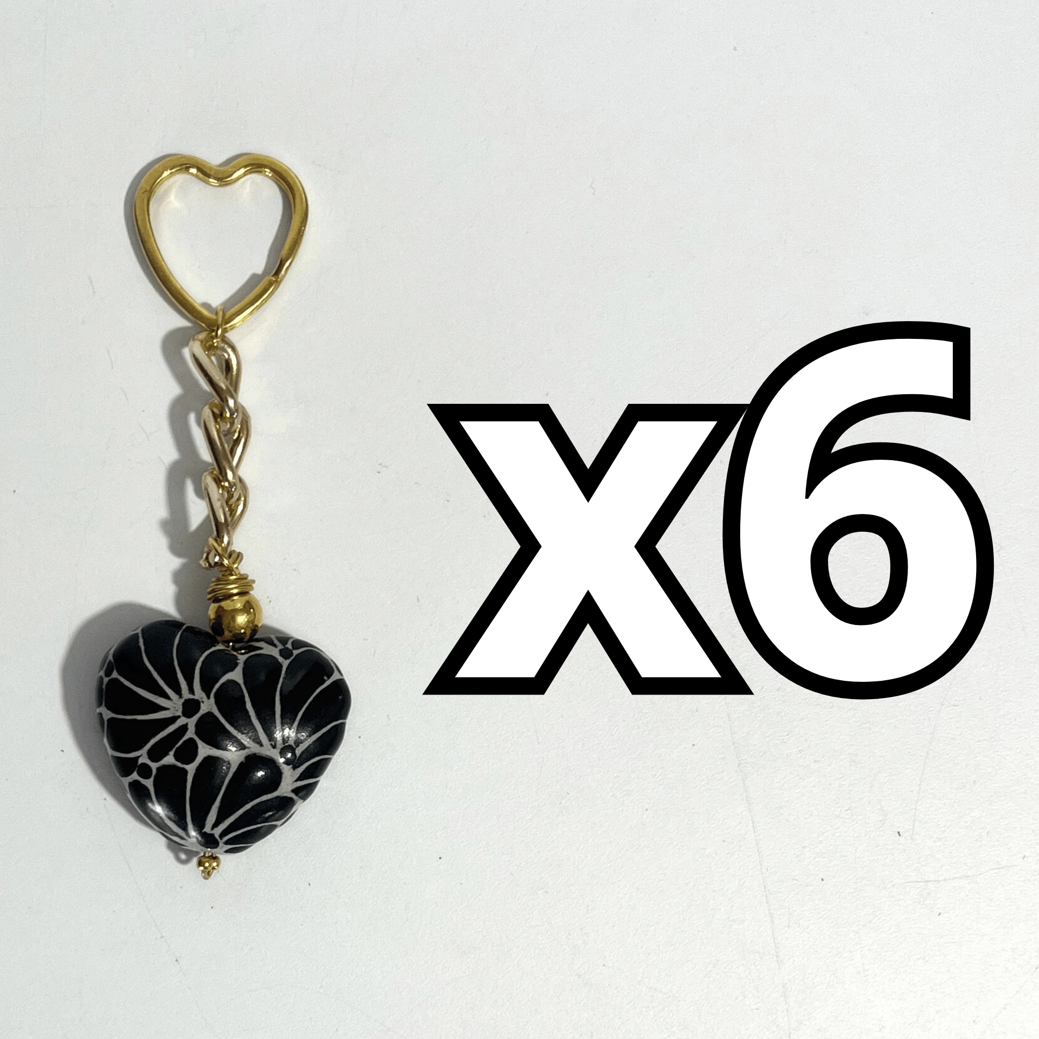 LLAVERO CORAZON INFLADO FONDO TRADICIONAL MIK NEGRO