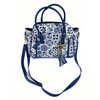 BOLSA PESTAÑA COLOR AZUL COBALTO ESTILO TALAVERA CON LLAVERO FLORES