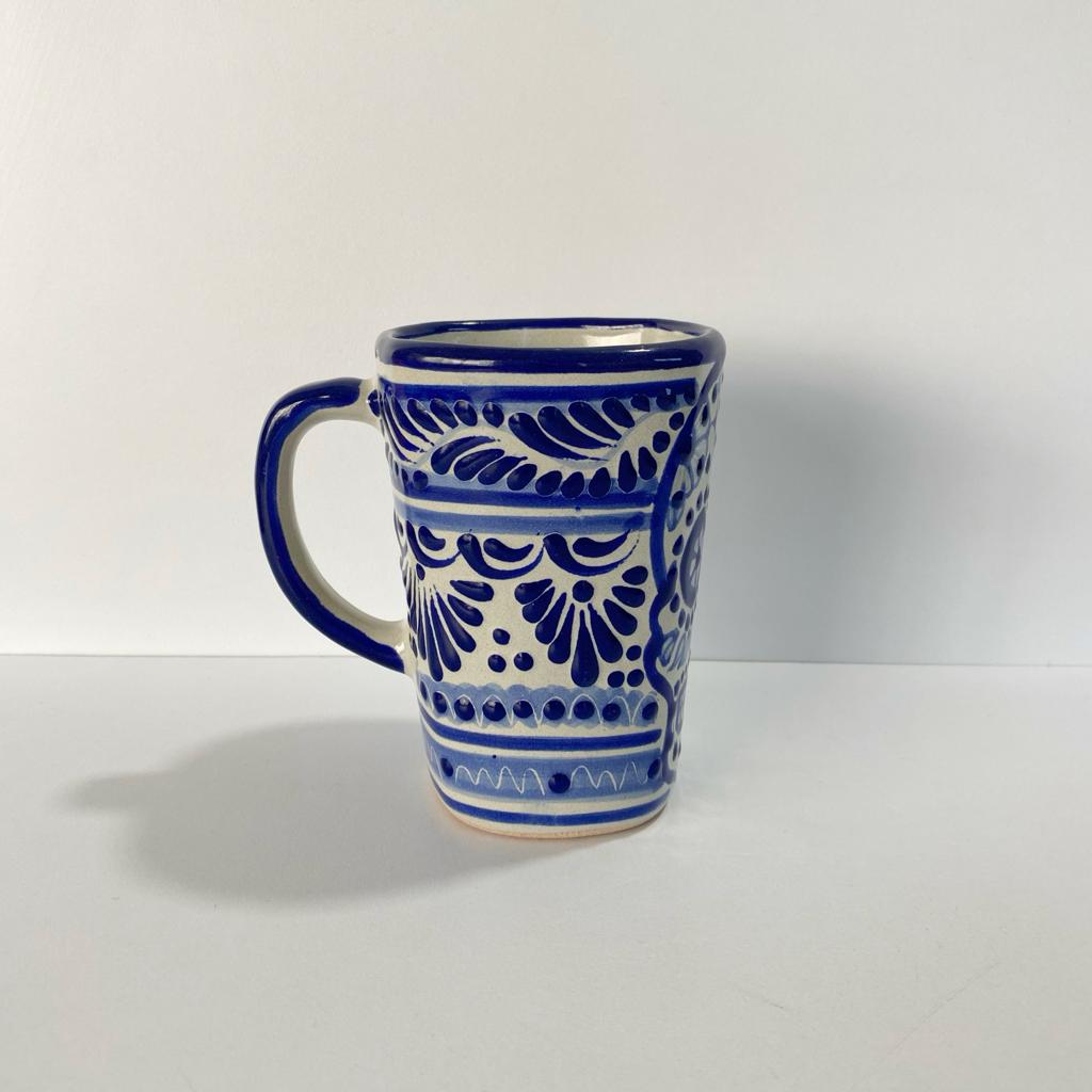 TAZA SEMI CUADRADA CALAVERA AZUL COBALTO