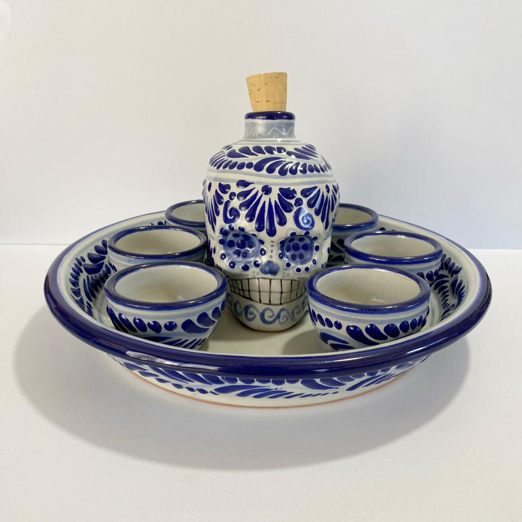SET LICORERA FORMA DE CALAVERA AZUL COBALTO