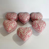 PAQUETE ALHAJERO CHICO FORMA DE CORAZON FONDO BLANCO MIK ROSA PAQUETE NO INCLUYE PERSONALIZADO