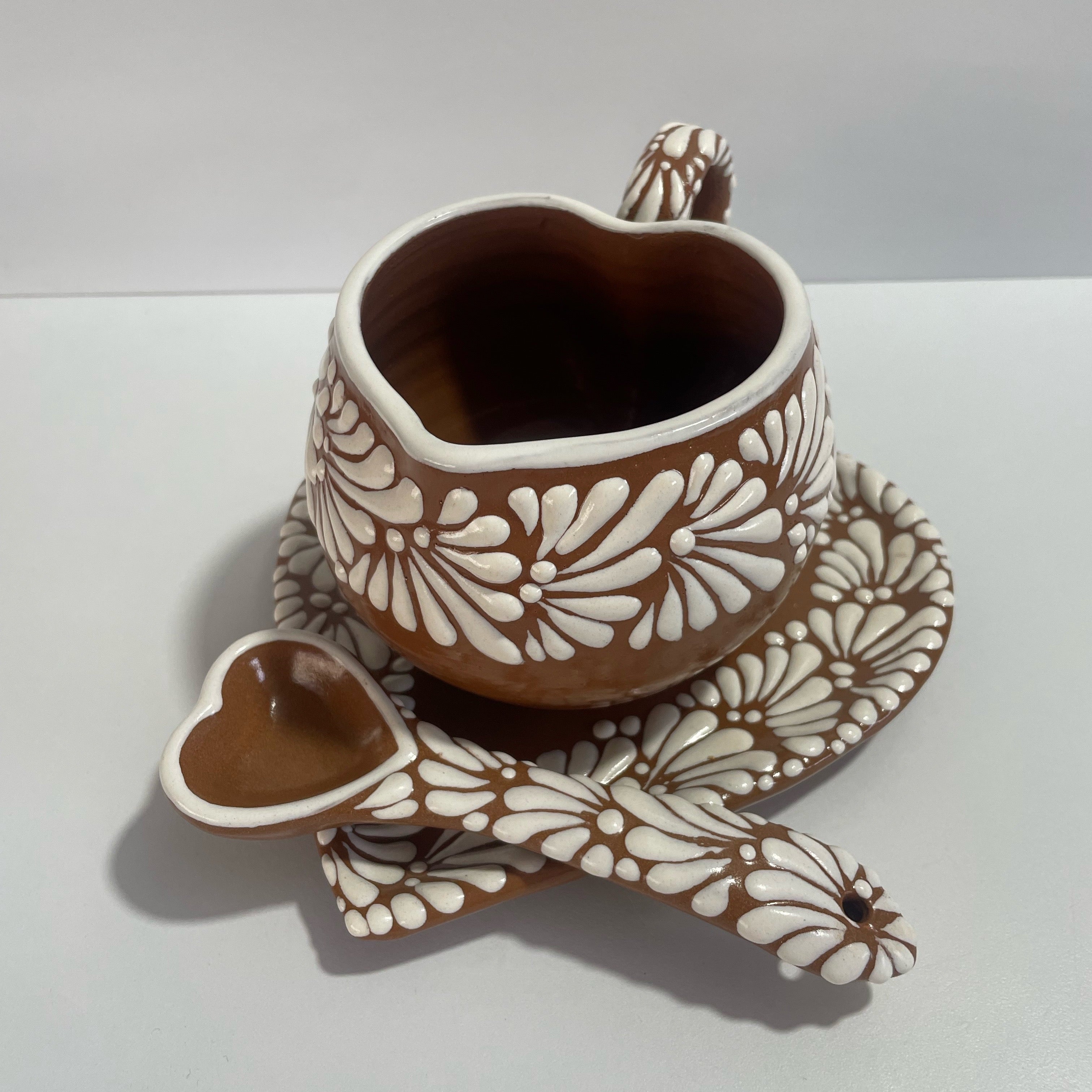 SET 3 PIEZAS TAZA FORMA CORAZON CHOCO GRANDE CAFE MIK BLANCO