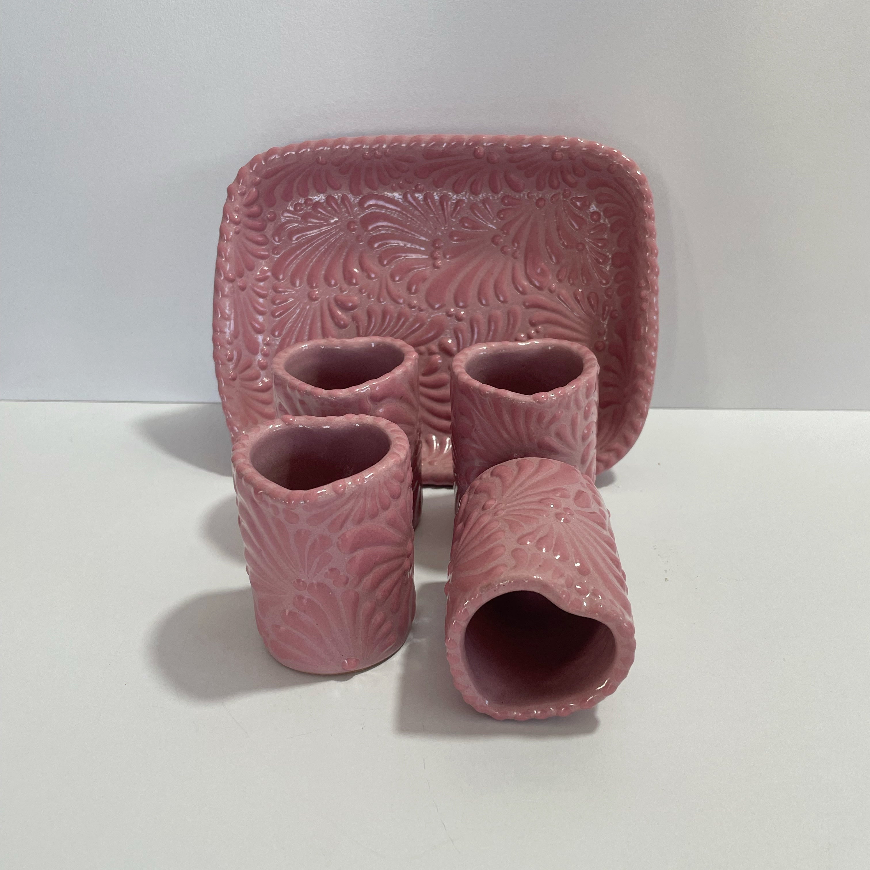 SET DE 4 TEQUILEROS DE CORAZON SIN ASA FONDO ROSA MIK ROSA