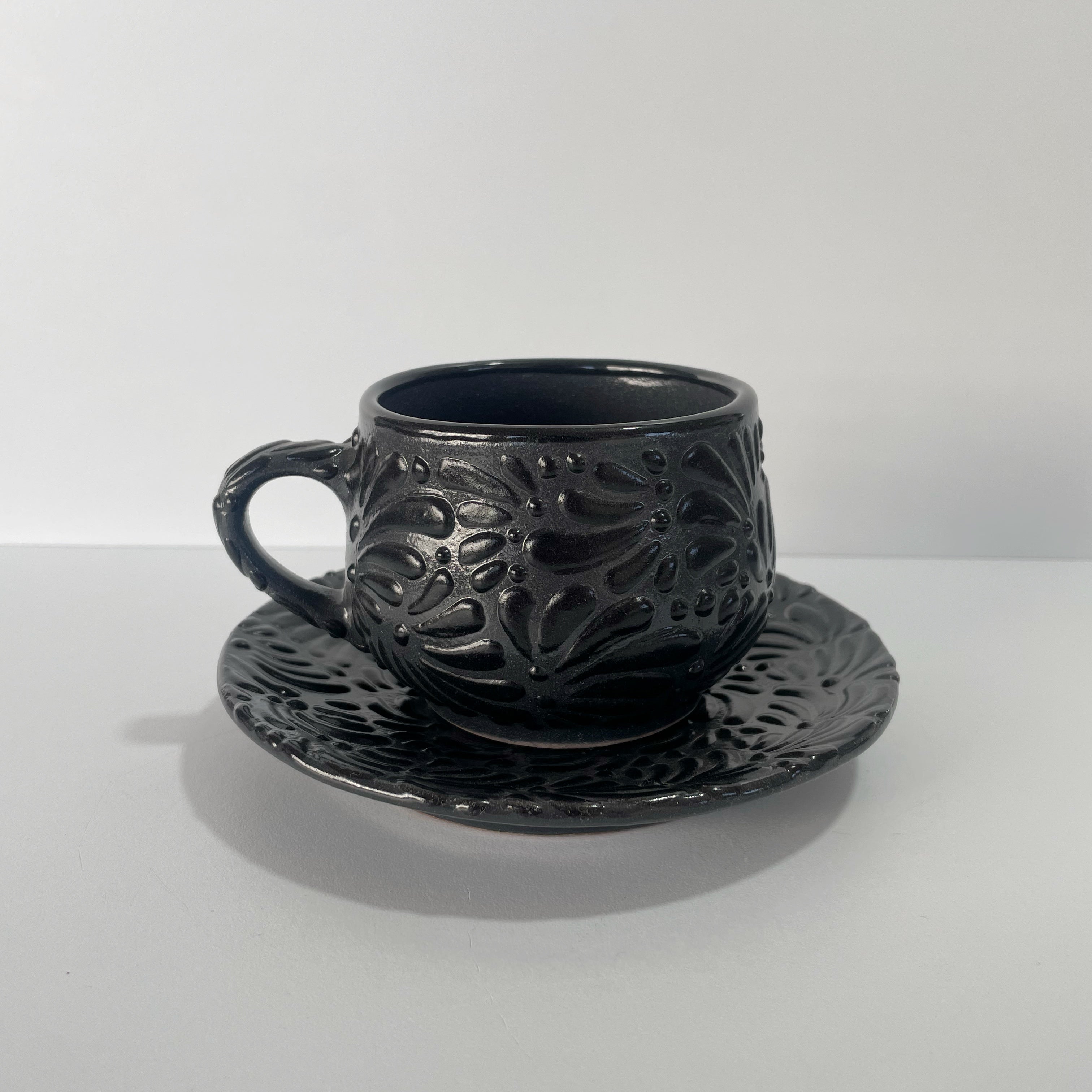 SET TAZA CHOCOLATERA MEDIANA CON PLATO SUPER BLACK