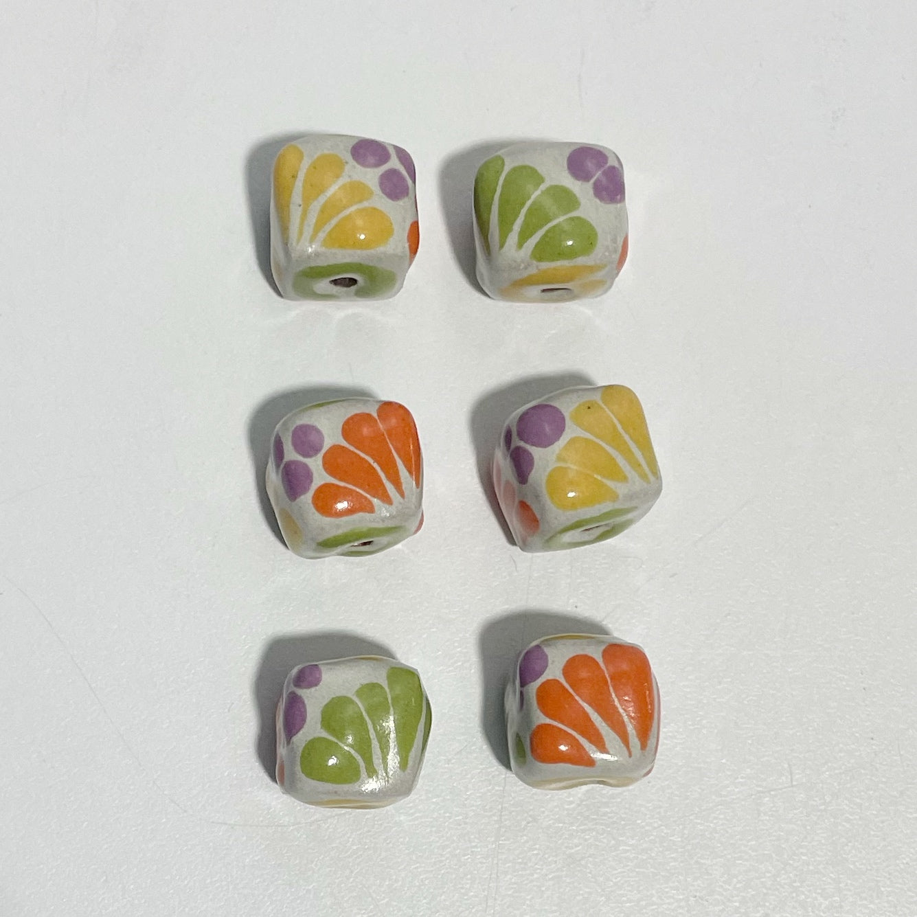 CUBO 1.5 CM X 1.5 CM MIK MULTICOLOR
