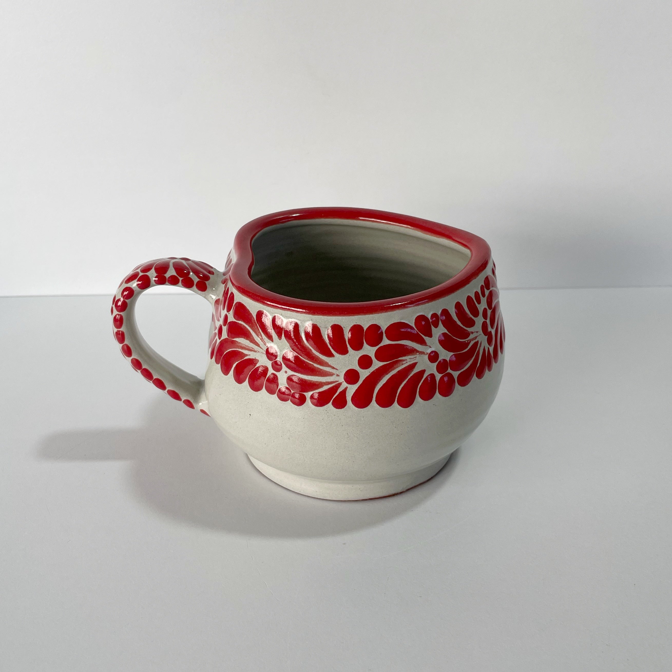 TAZA FORMA CORAZON CHOCOLATERA GRANDE FONDO TRADICIONAL CENEFA MIK ROJO
