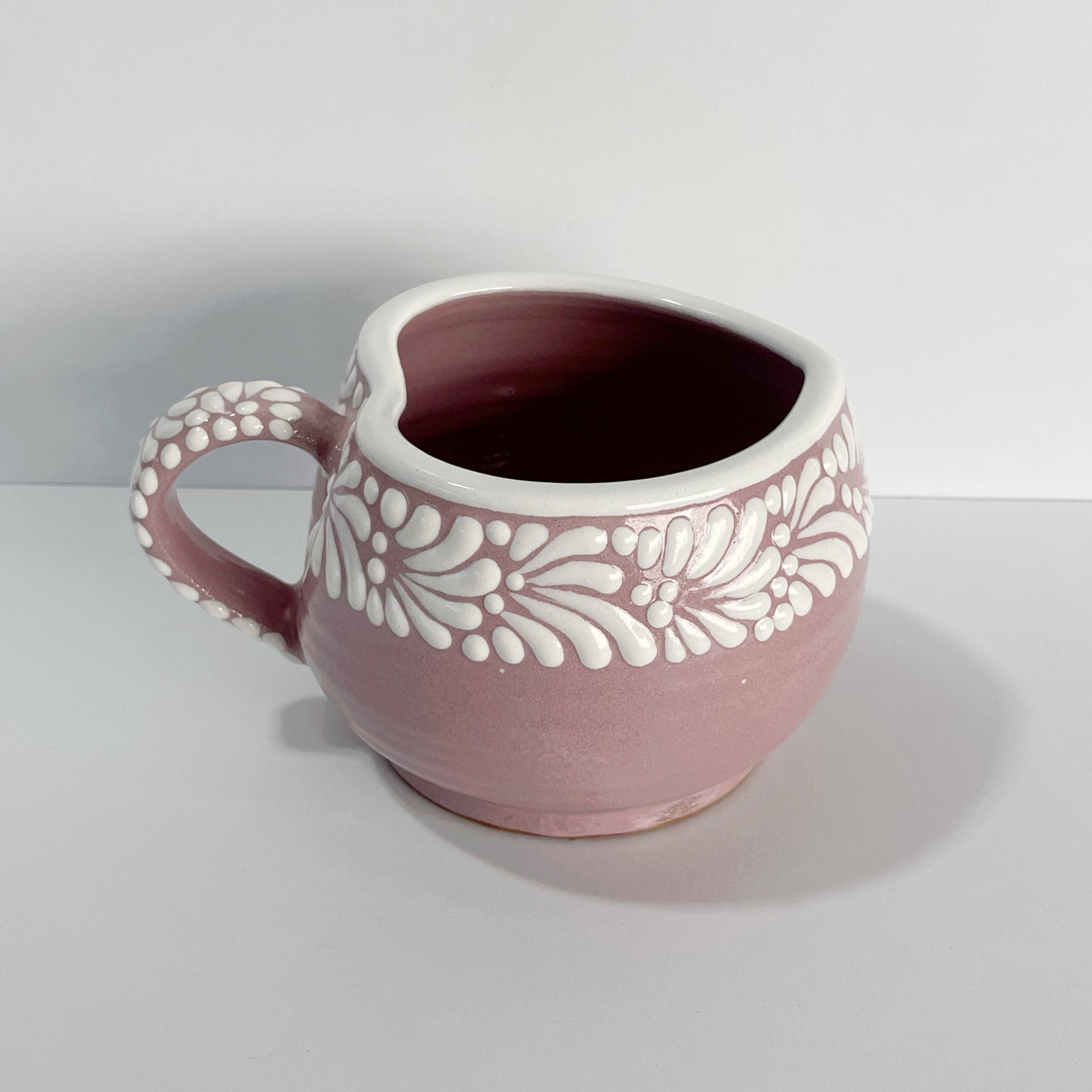 TAZA FORMA CORAZON CHOCOLATERA GRANDE FONDO ROSA CENEFA MIK BLANCO