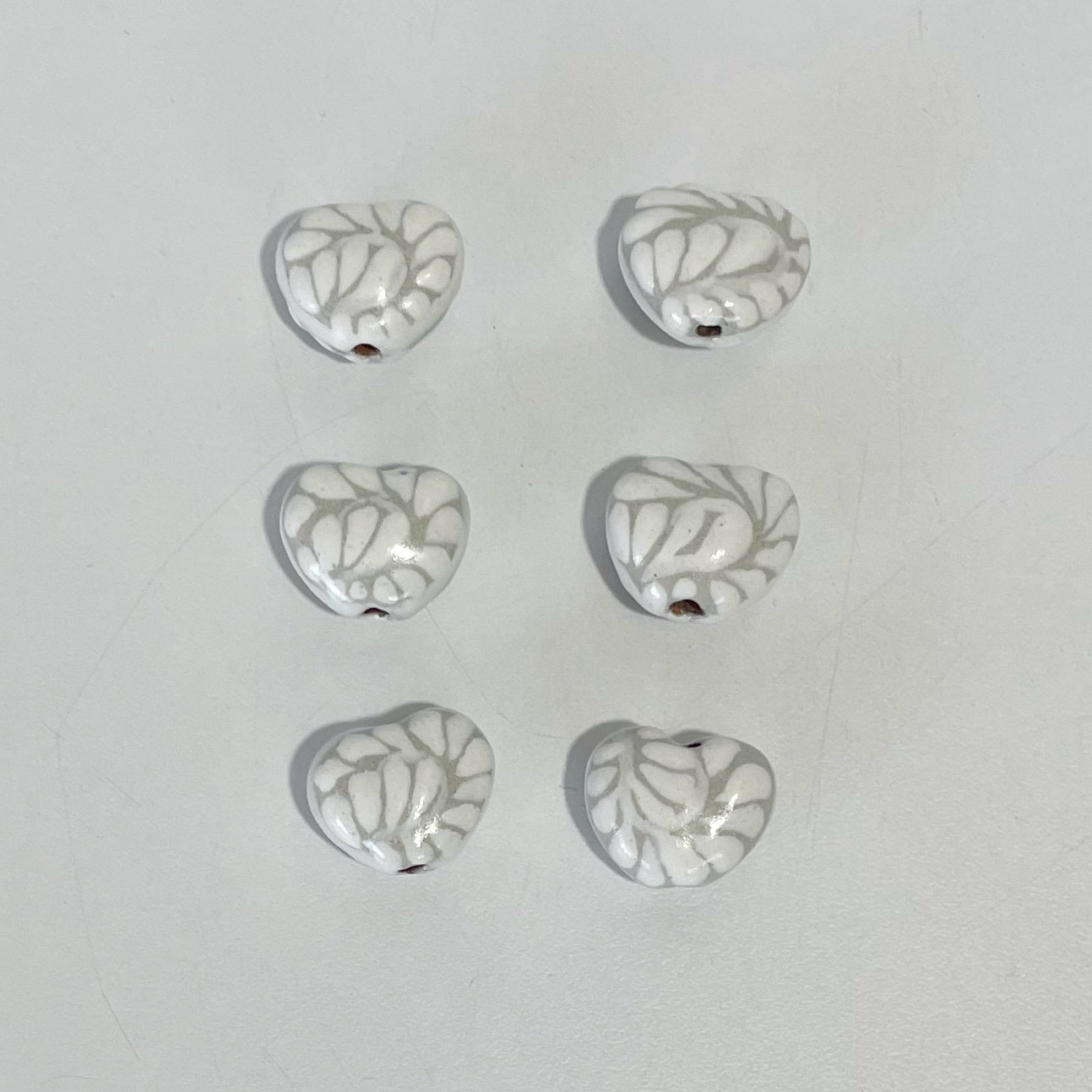 CORAZON TRIDIMENSIONAL INFLADO 1.5 CM FONDO BLANCO MIK BLANCO