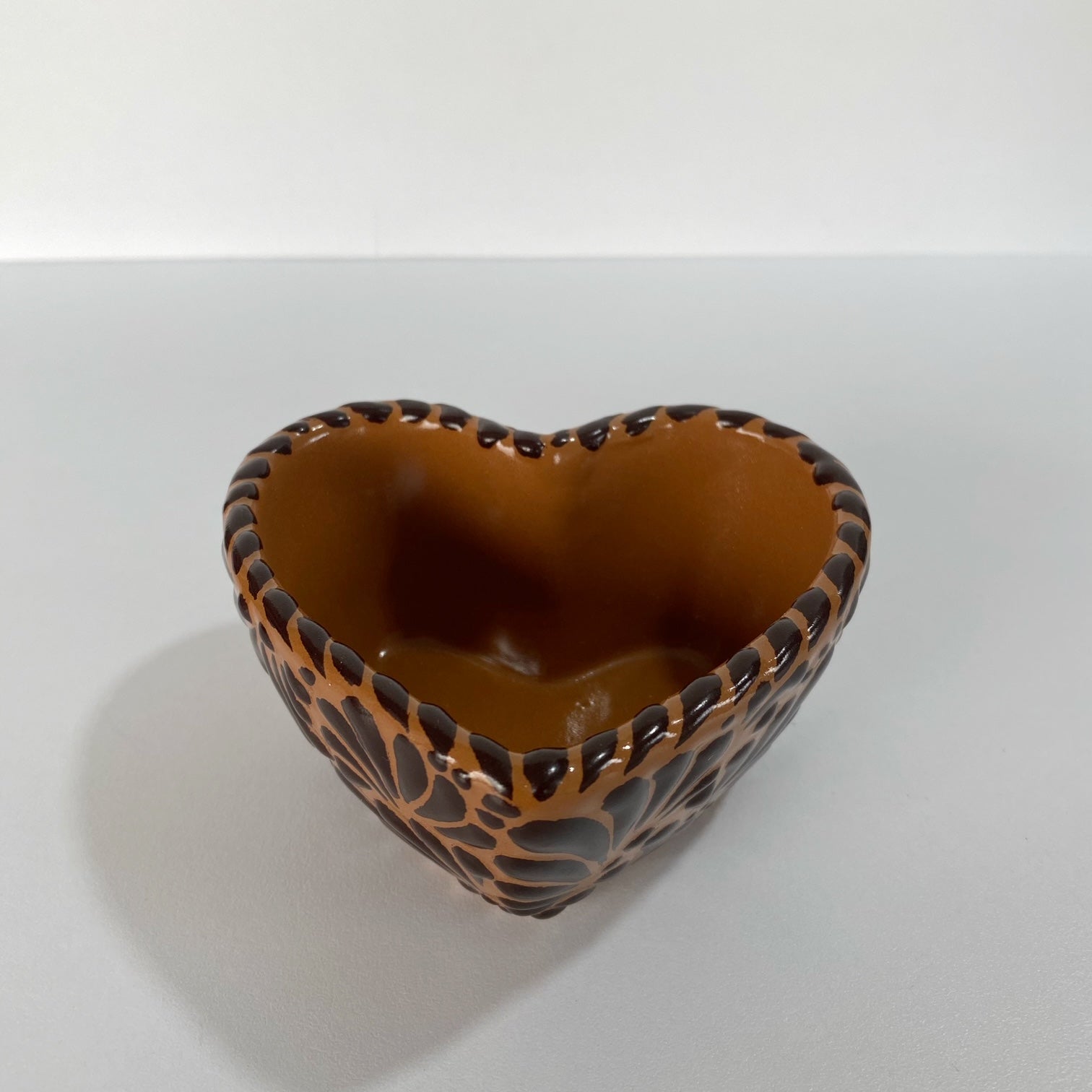 TAZON 10 CM EN FORMA DE CORAZON FONDO CAFE MIK CAFE CHOCOLATE